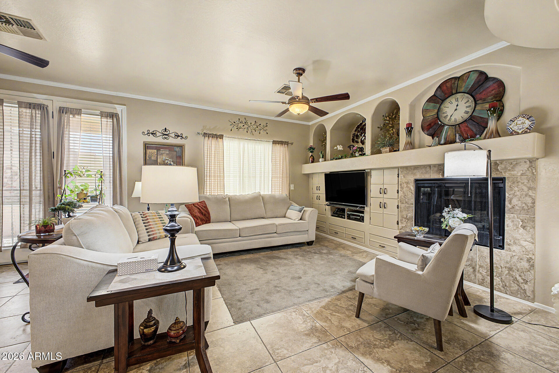 4519 W BEAUTIFUL Lane