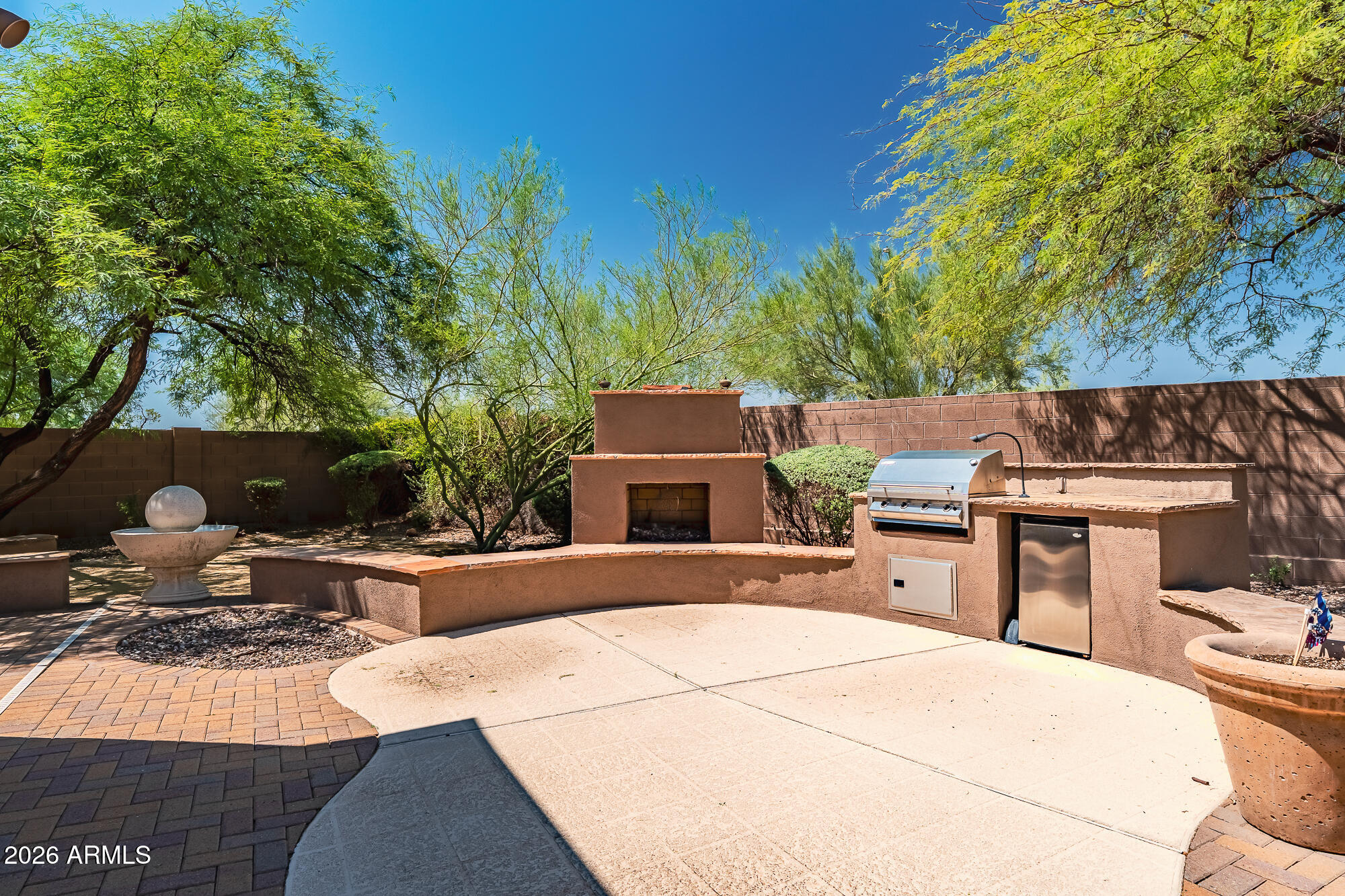 40814 N LONG LANDING Court