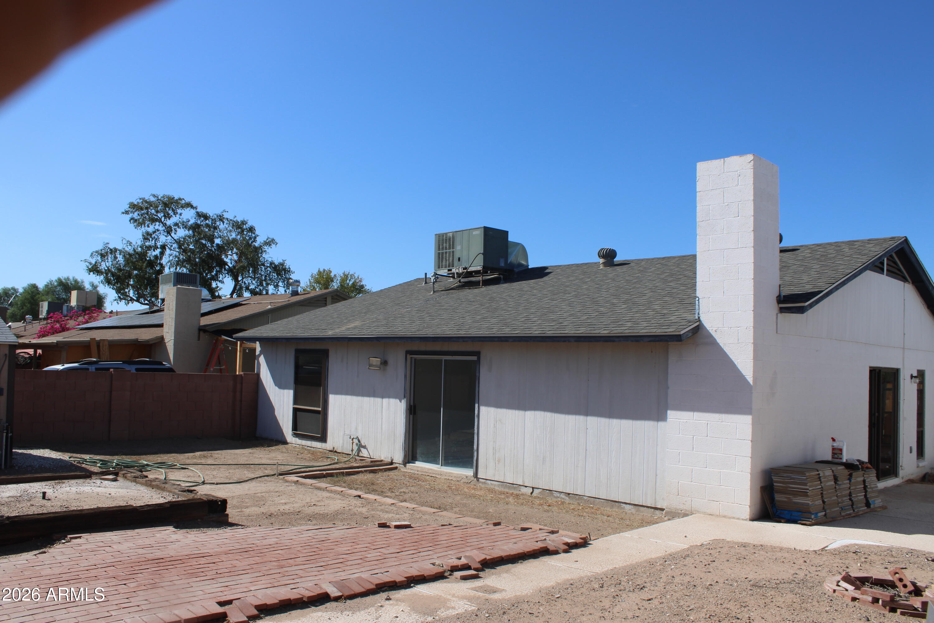 5233 W MOUNTAIN VIEW Road