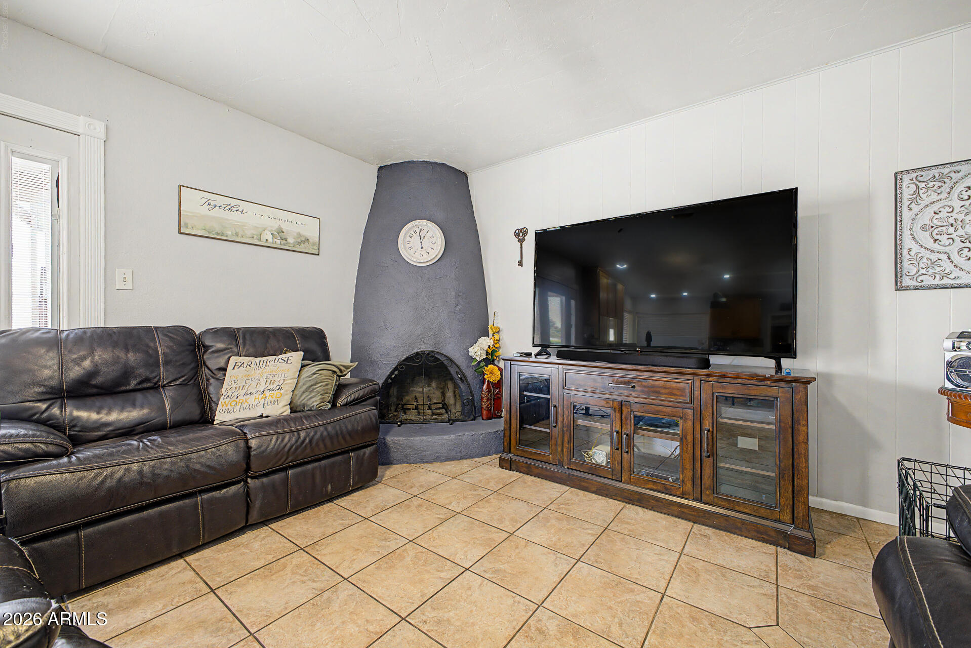 5816 W ROYAL PALM Road