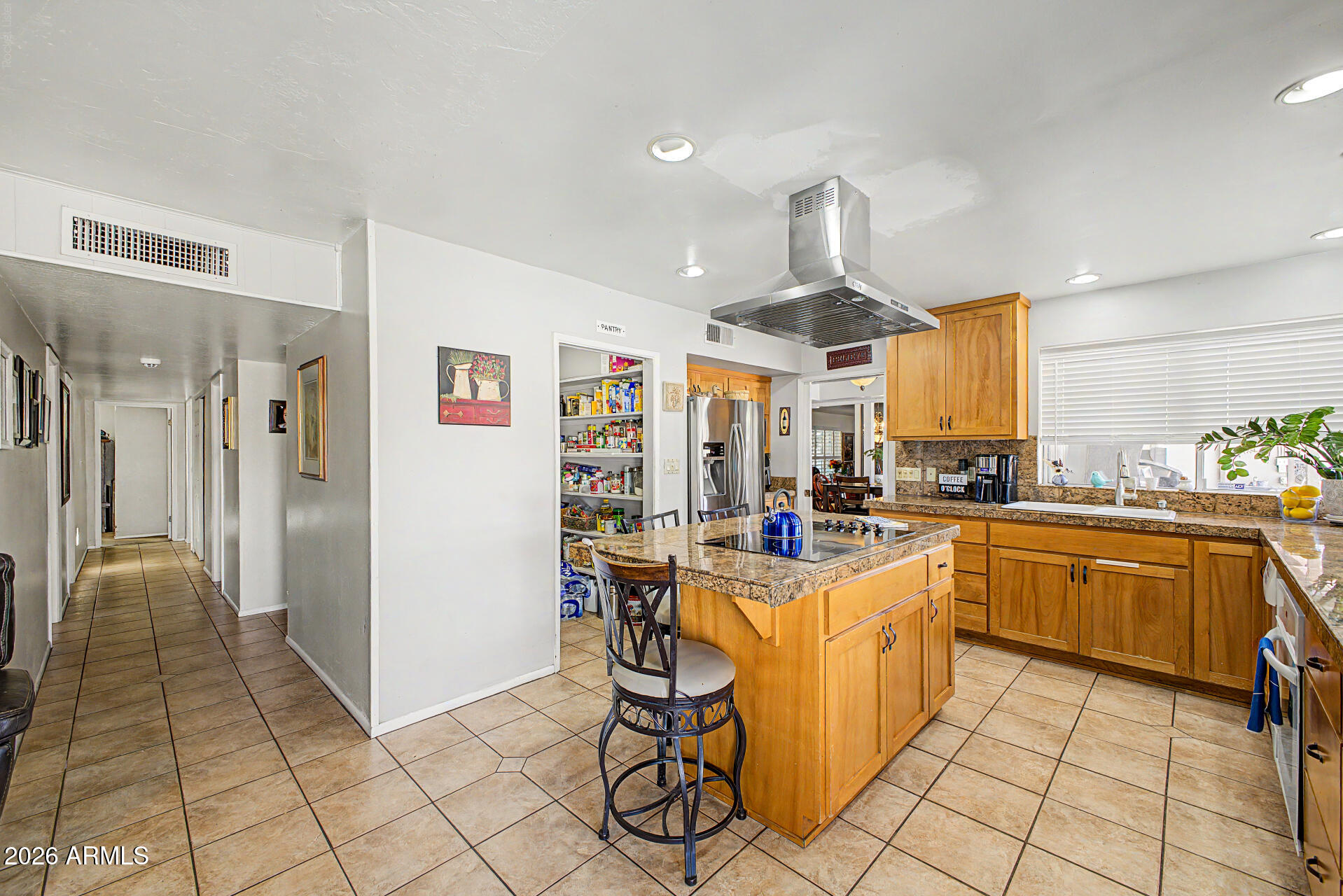 5816 W ROYAL PALM Road