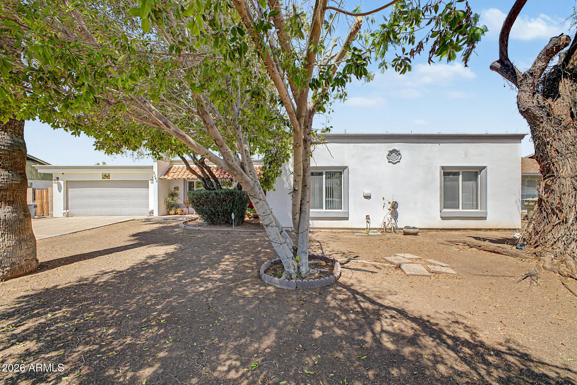 5816 W ROYAL PALM Road