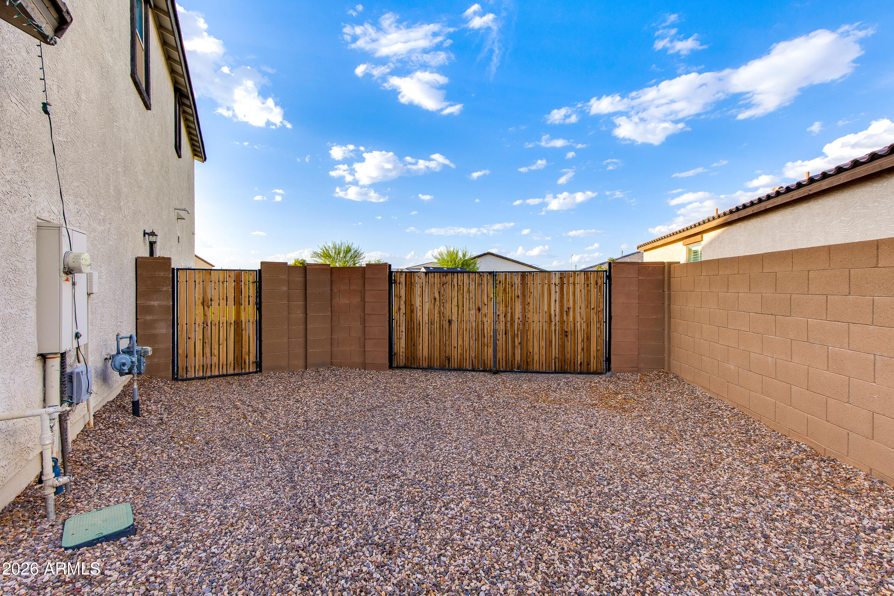 5636 W STARGAZER Place