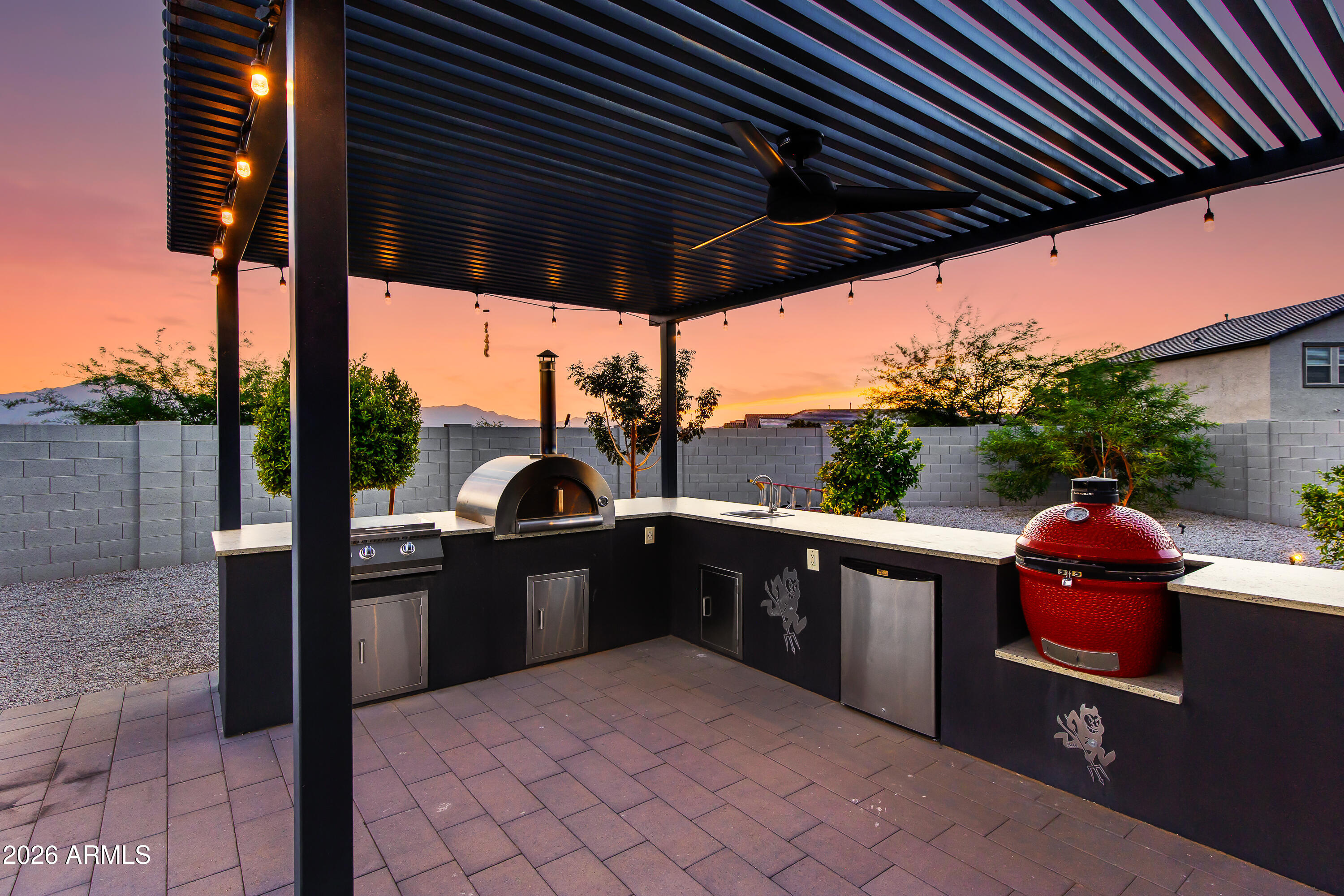 5636 W STARGAZER Place