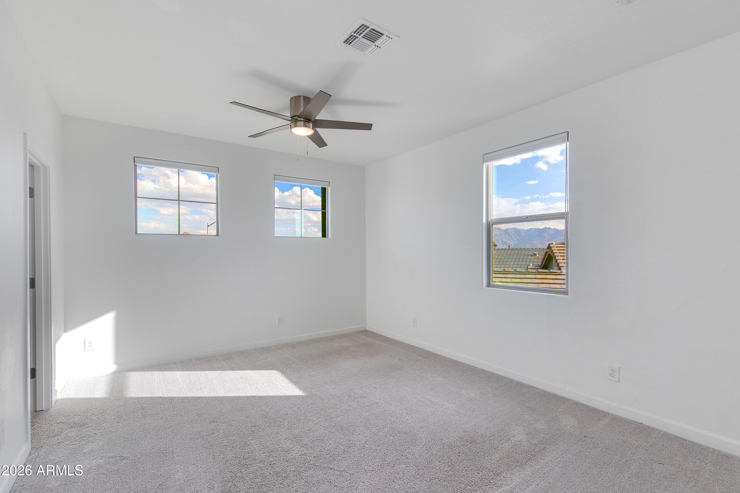 5636 W STARGAZER Place