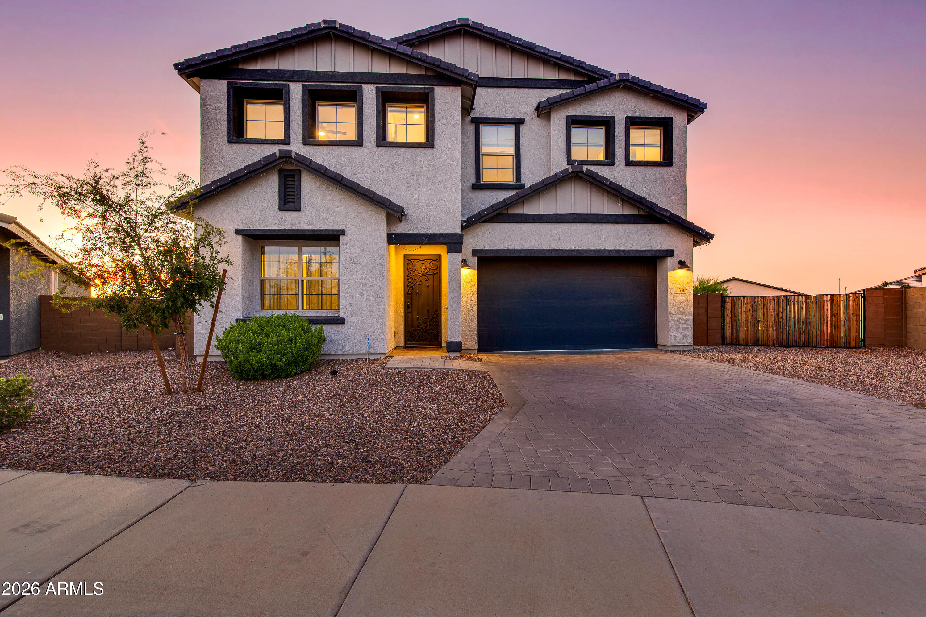 5636 W STARGAZER Place