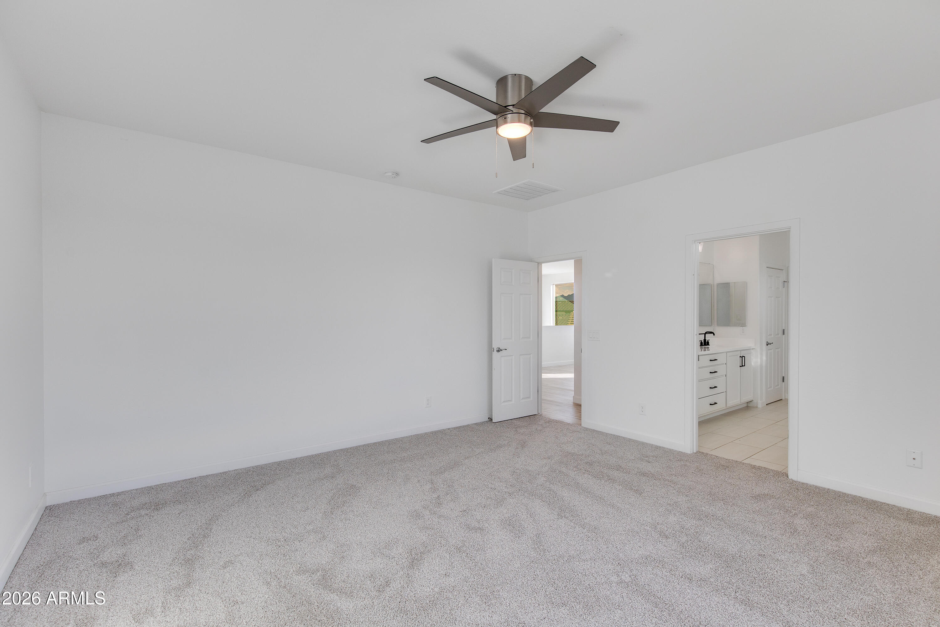 5636 W STARGAZER Place