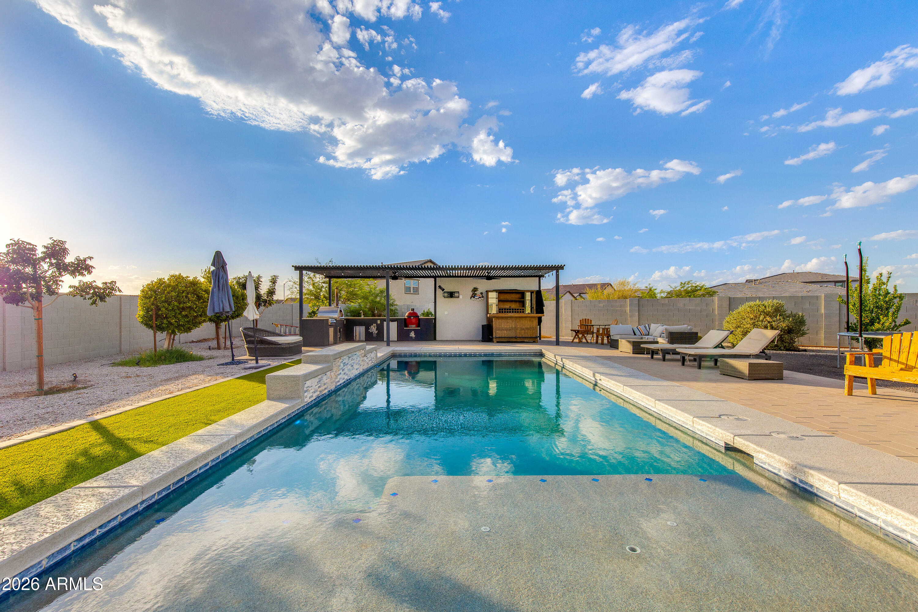 5636 W STARGAZER Place