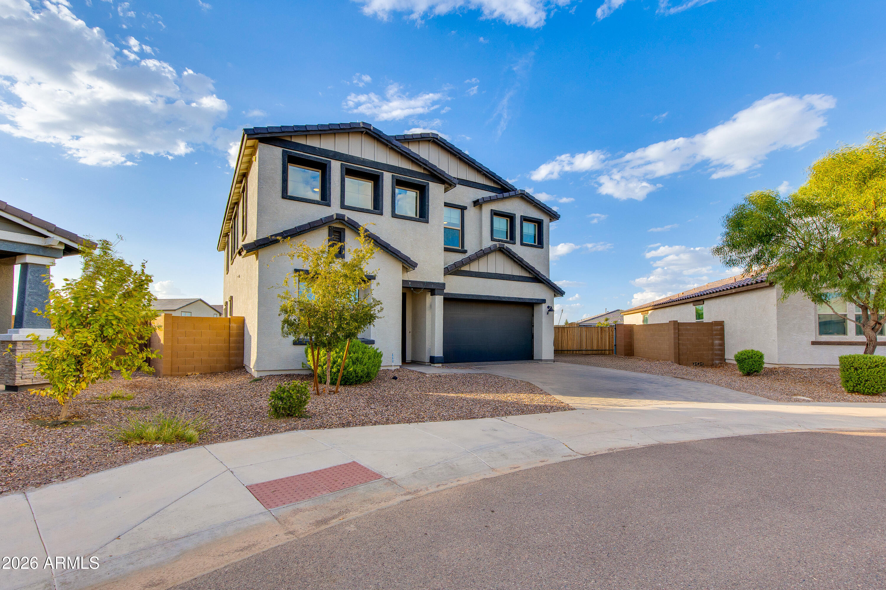 5636 W STARGAZER Place