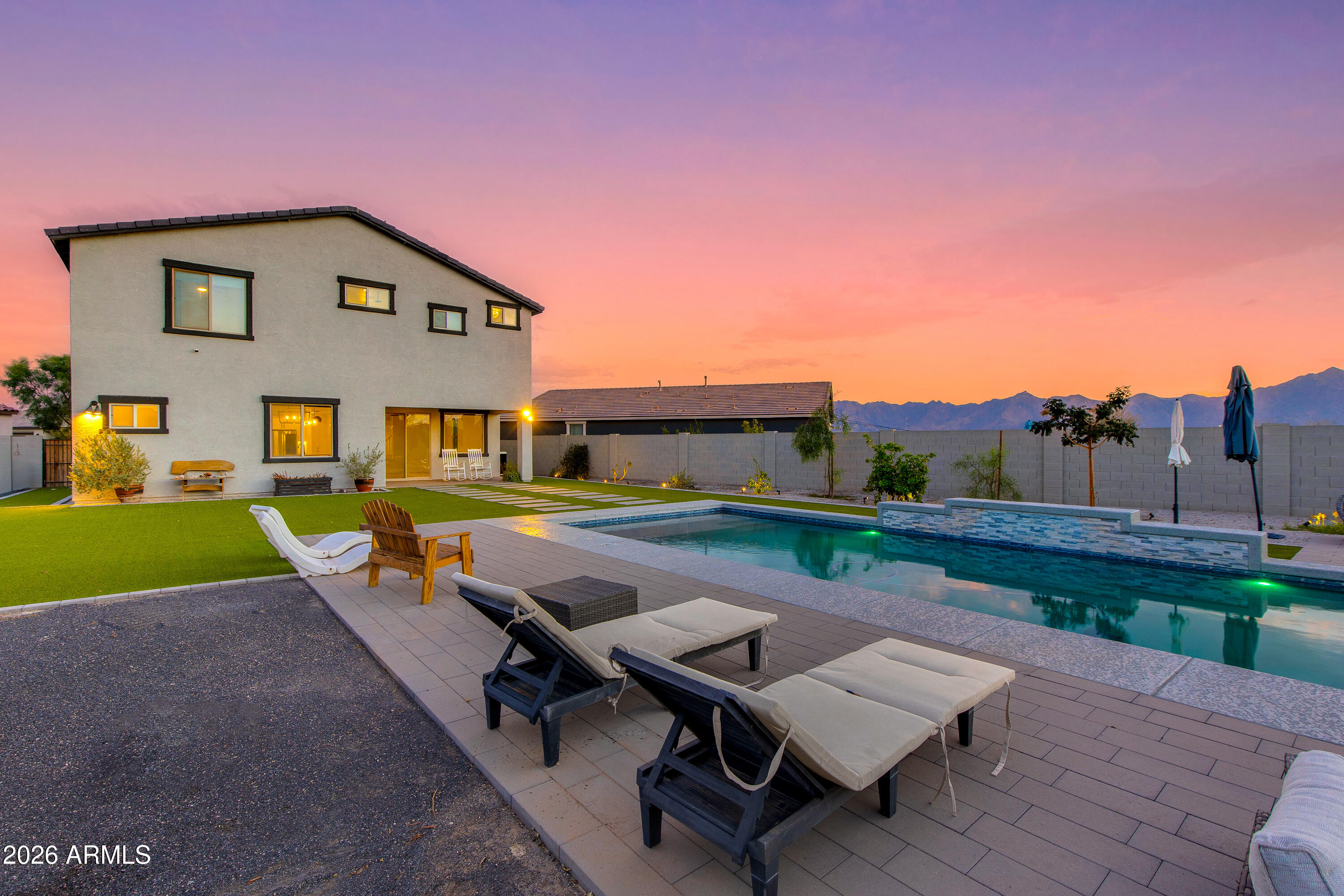 5636 W STARGAZER Place