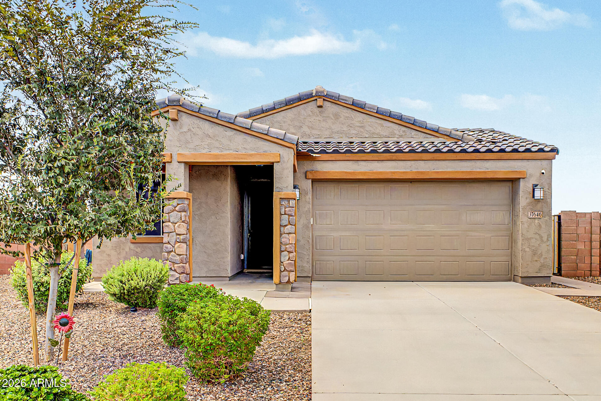 37646 N BRIDLEWOOD Lane
