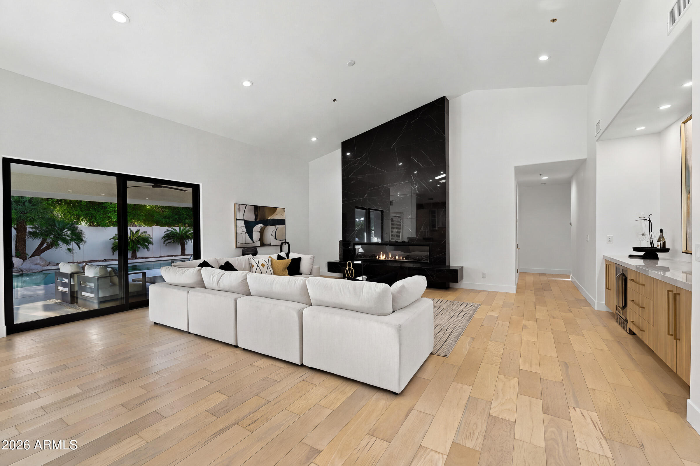 8603 E ASTER Drive