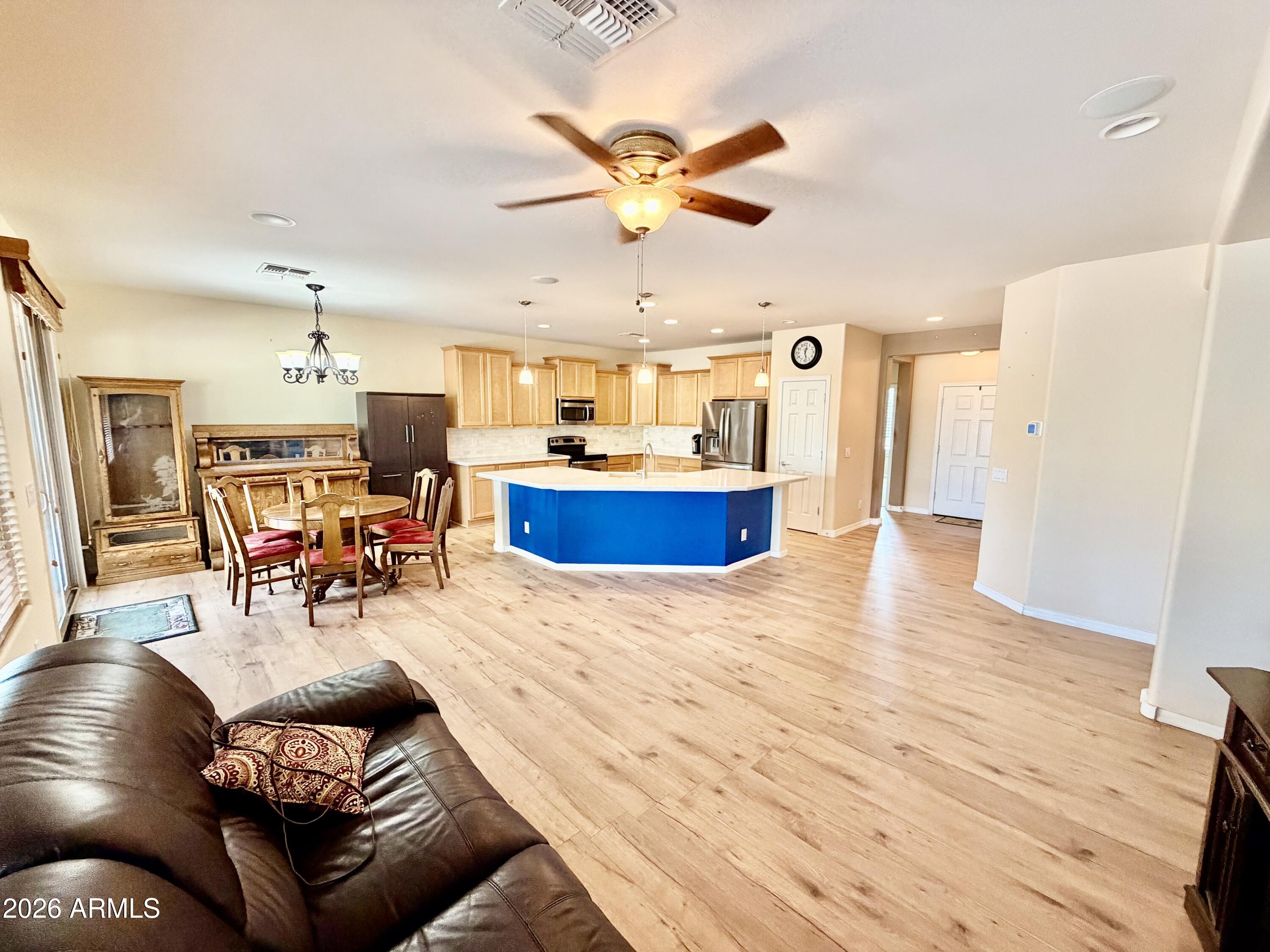 6746 W SANDPIPER Way