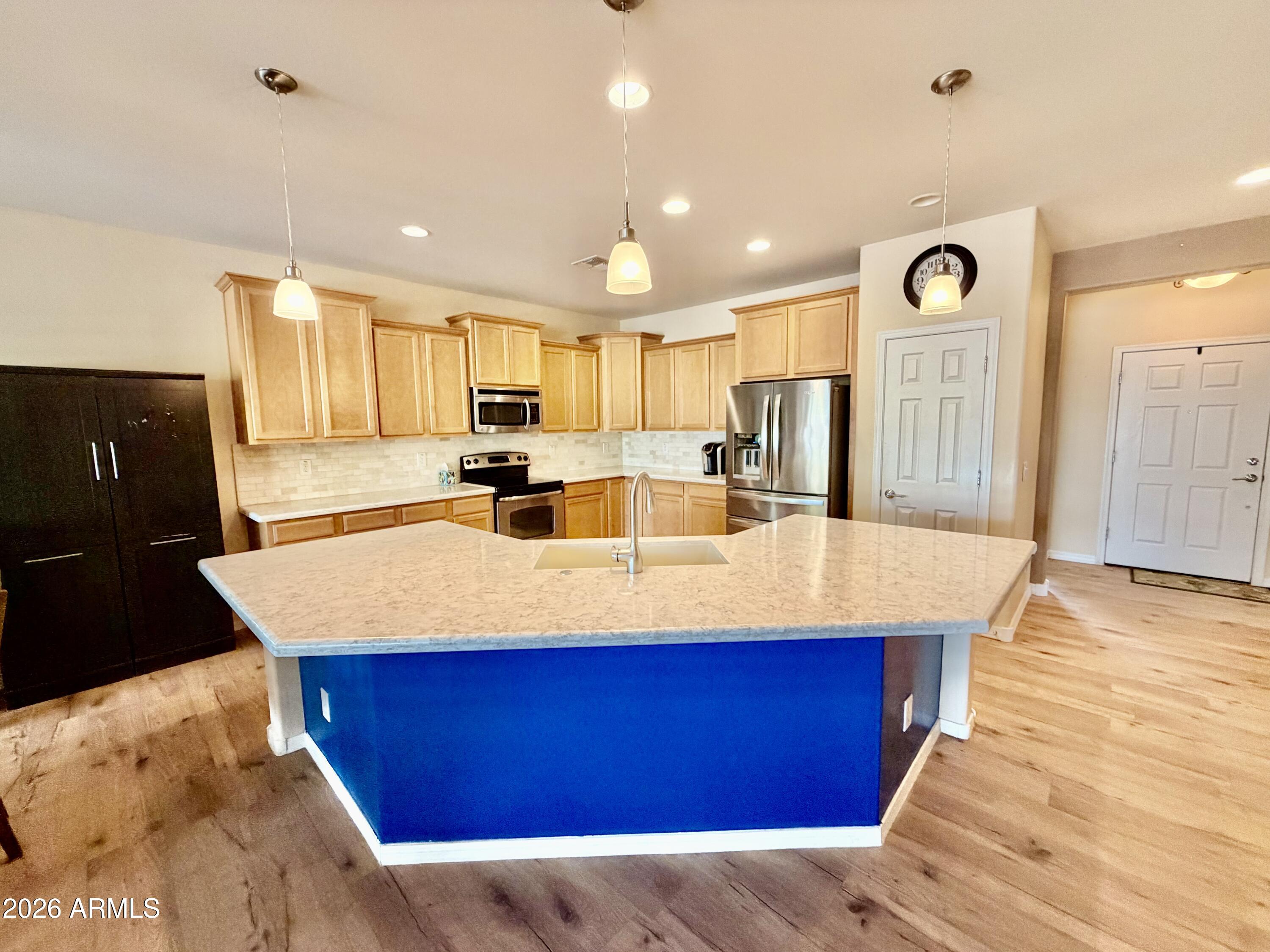 6746 W SANDPIPER Way
