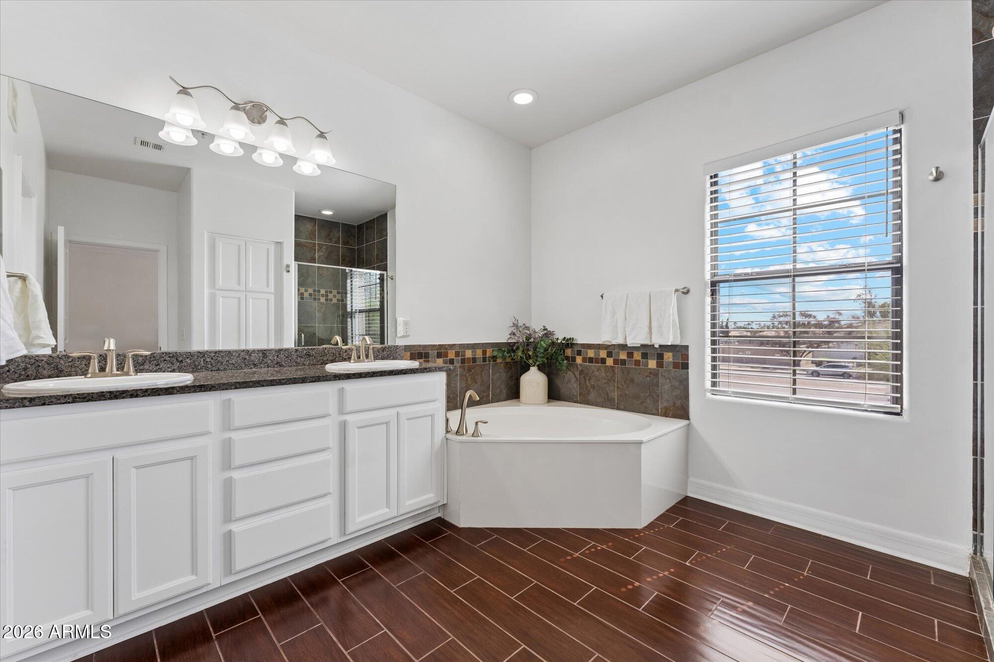 10757 N 74TH Street 1020