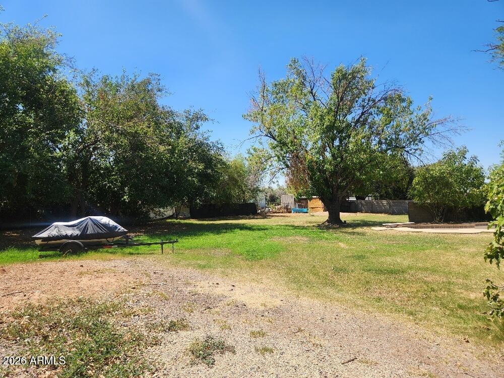 853 W STANFORD Avenue