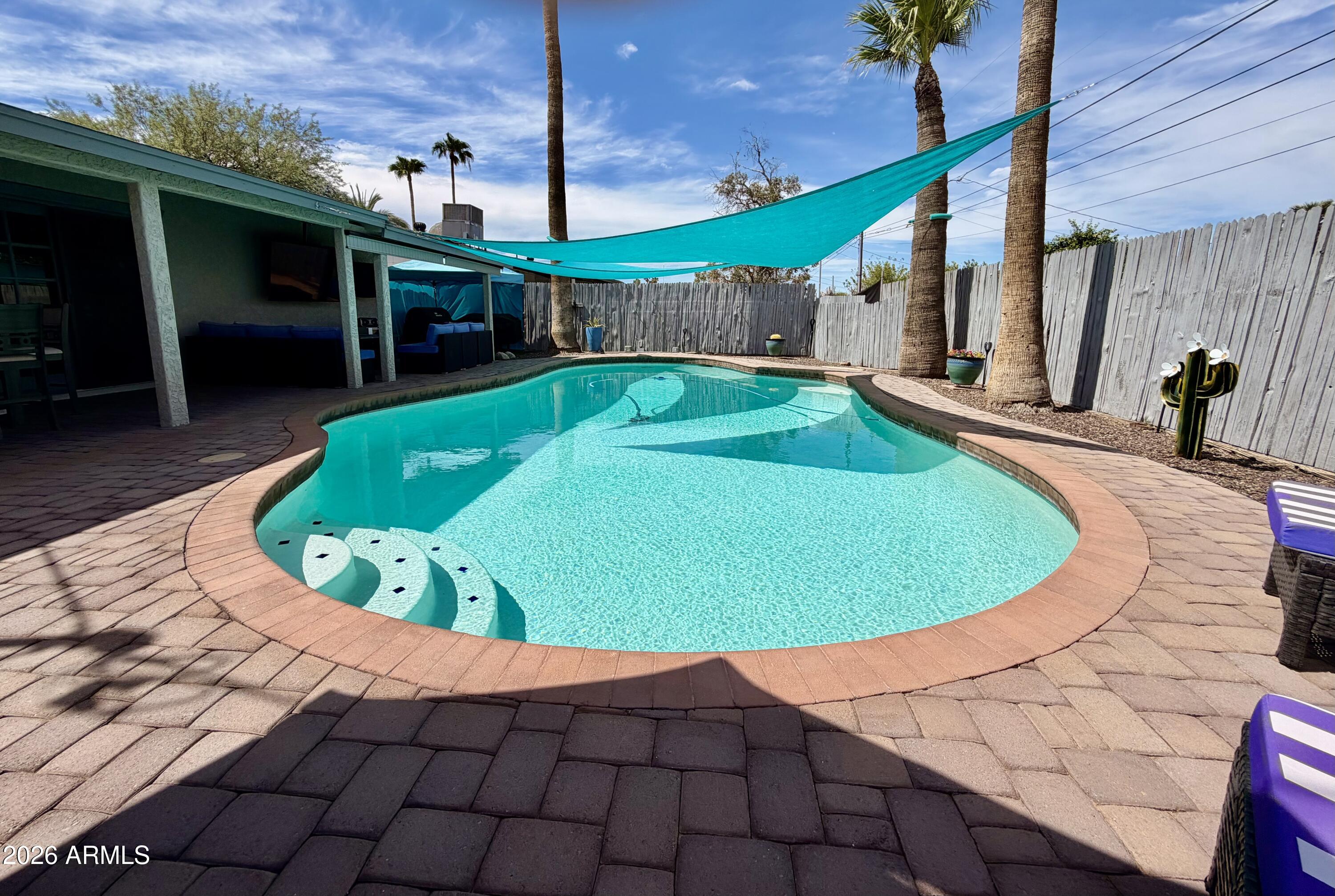 758 E BRENDA Drive