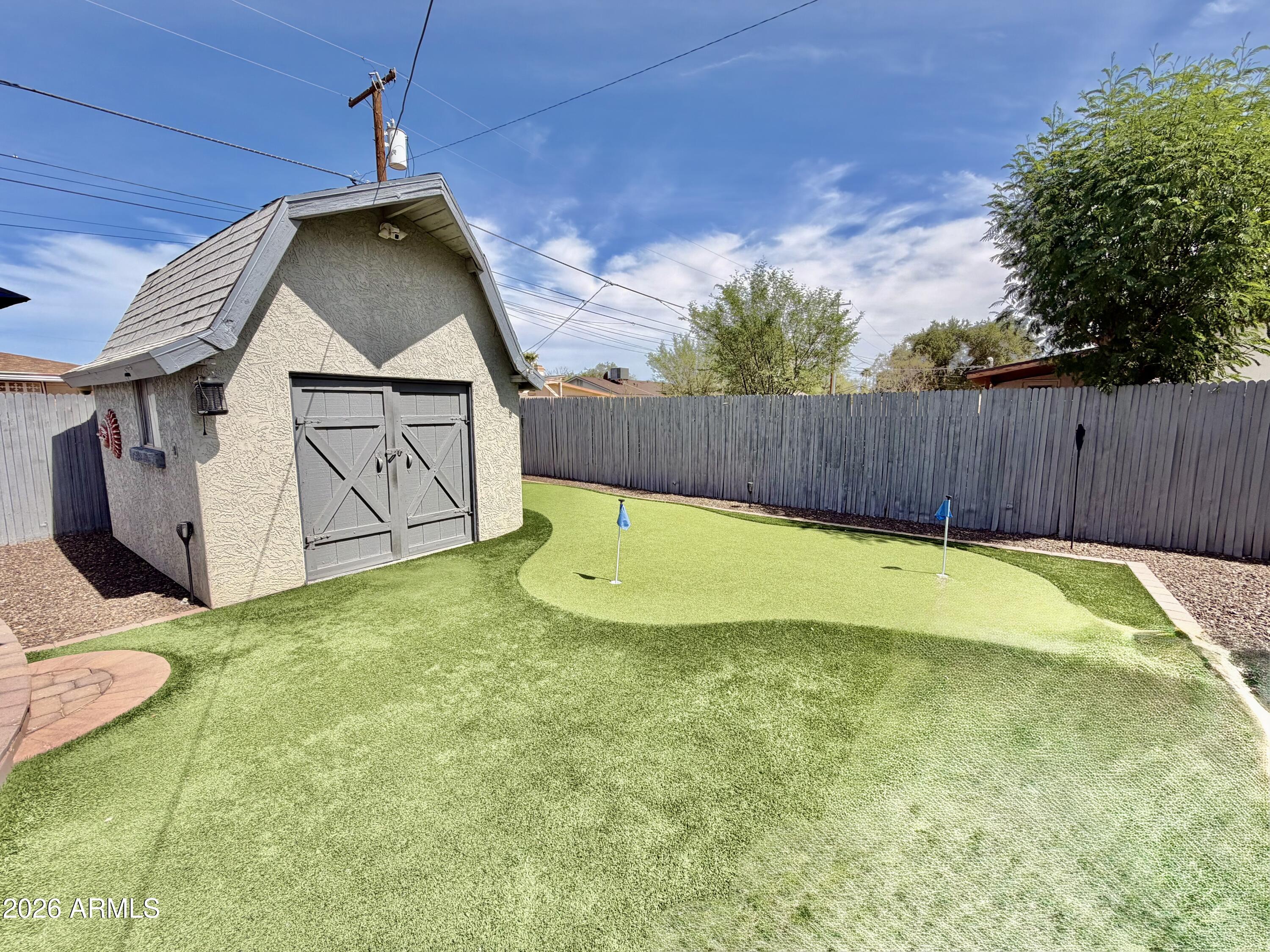 758 E BRENDA Drive