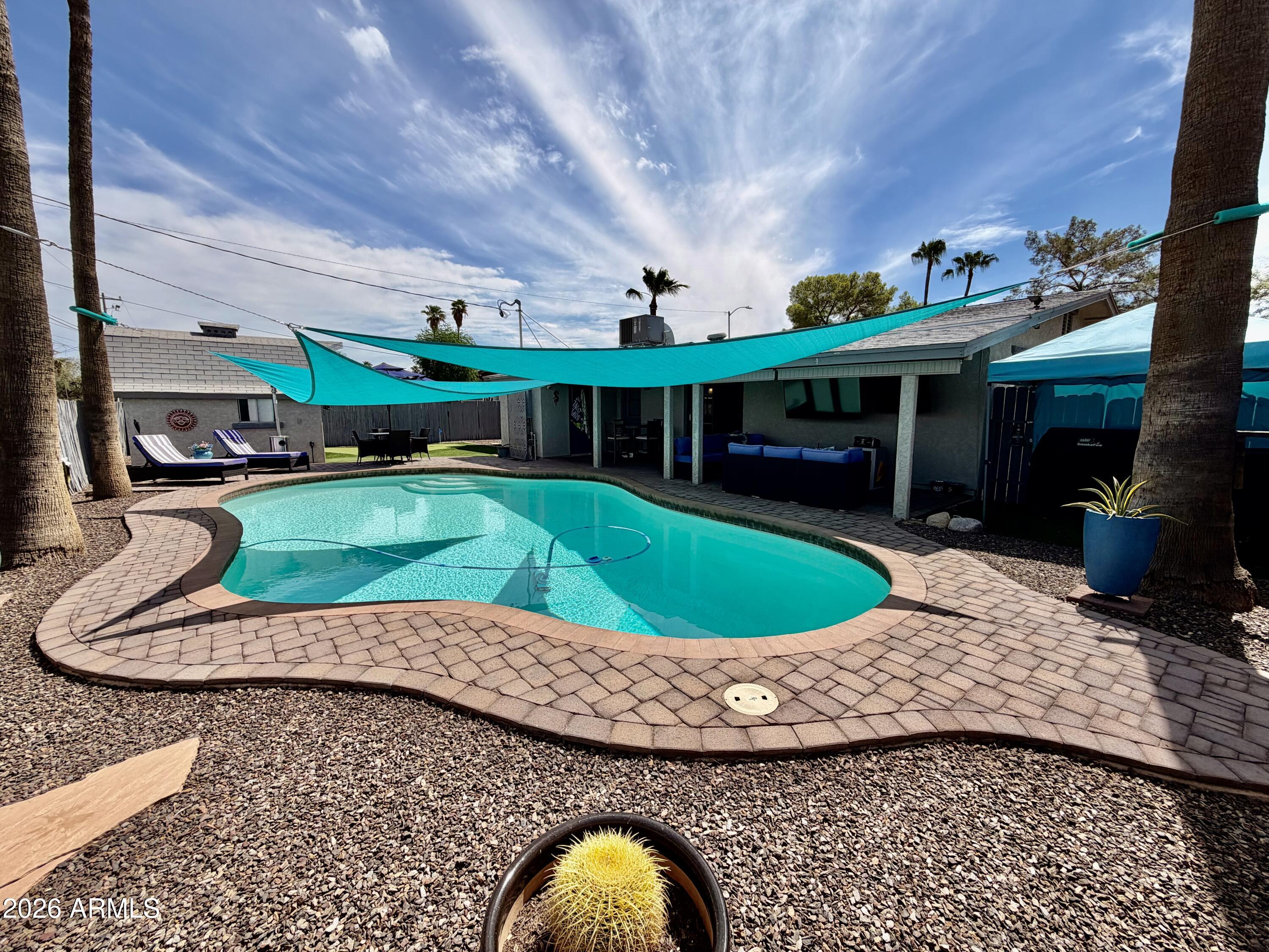 758 E BRENDA Drive