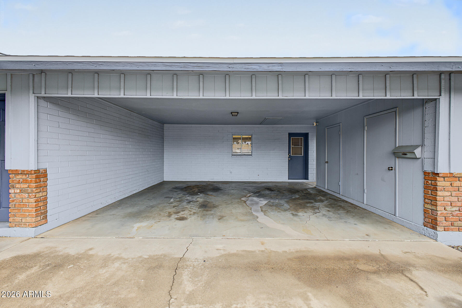 720 N KAREN Drive