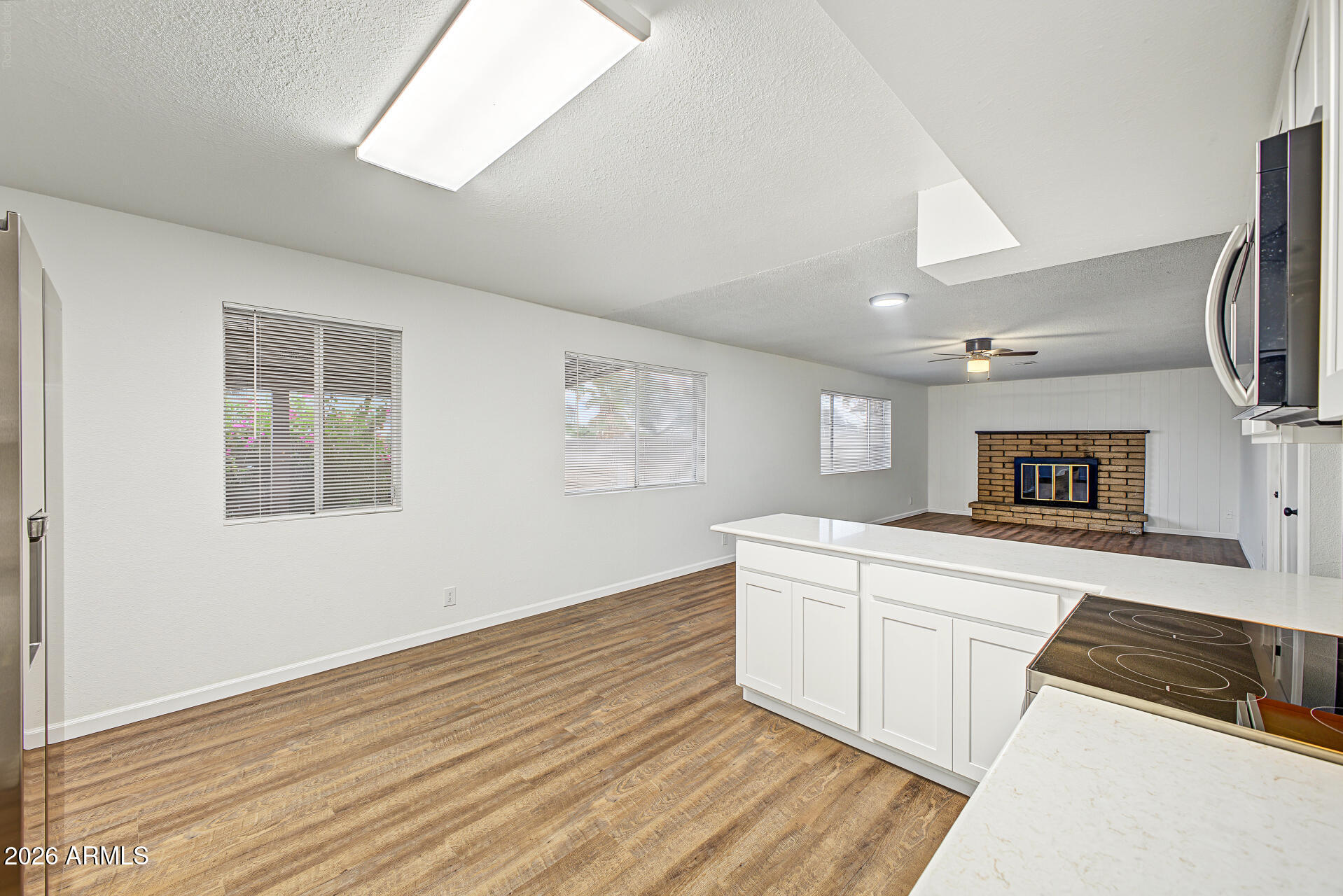 700 N KAREN Drive