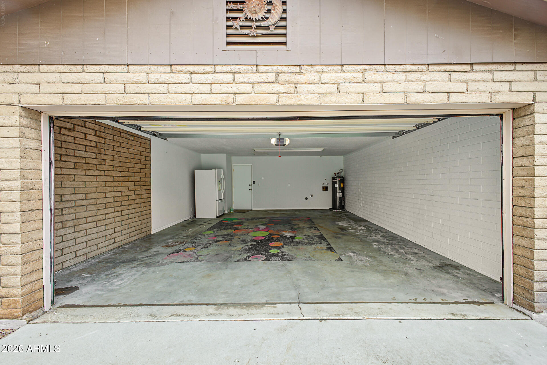 700 N KAREN Drive