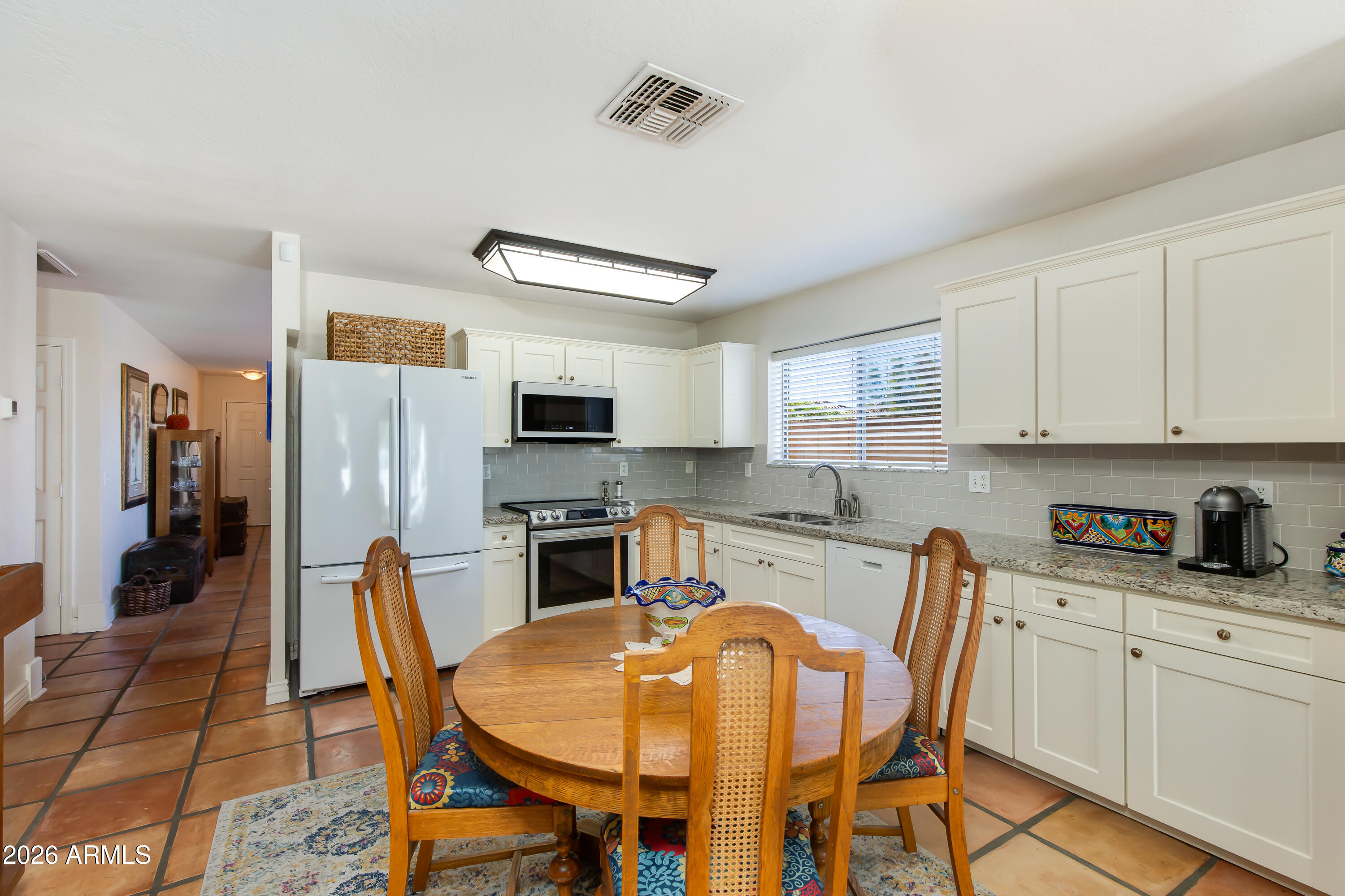 2610 W ROMLEY Road