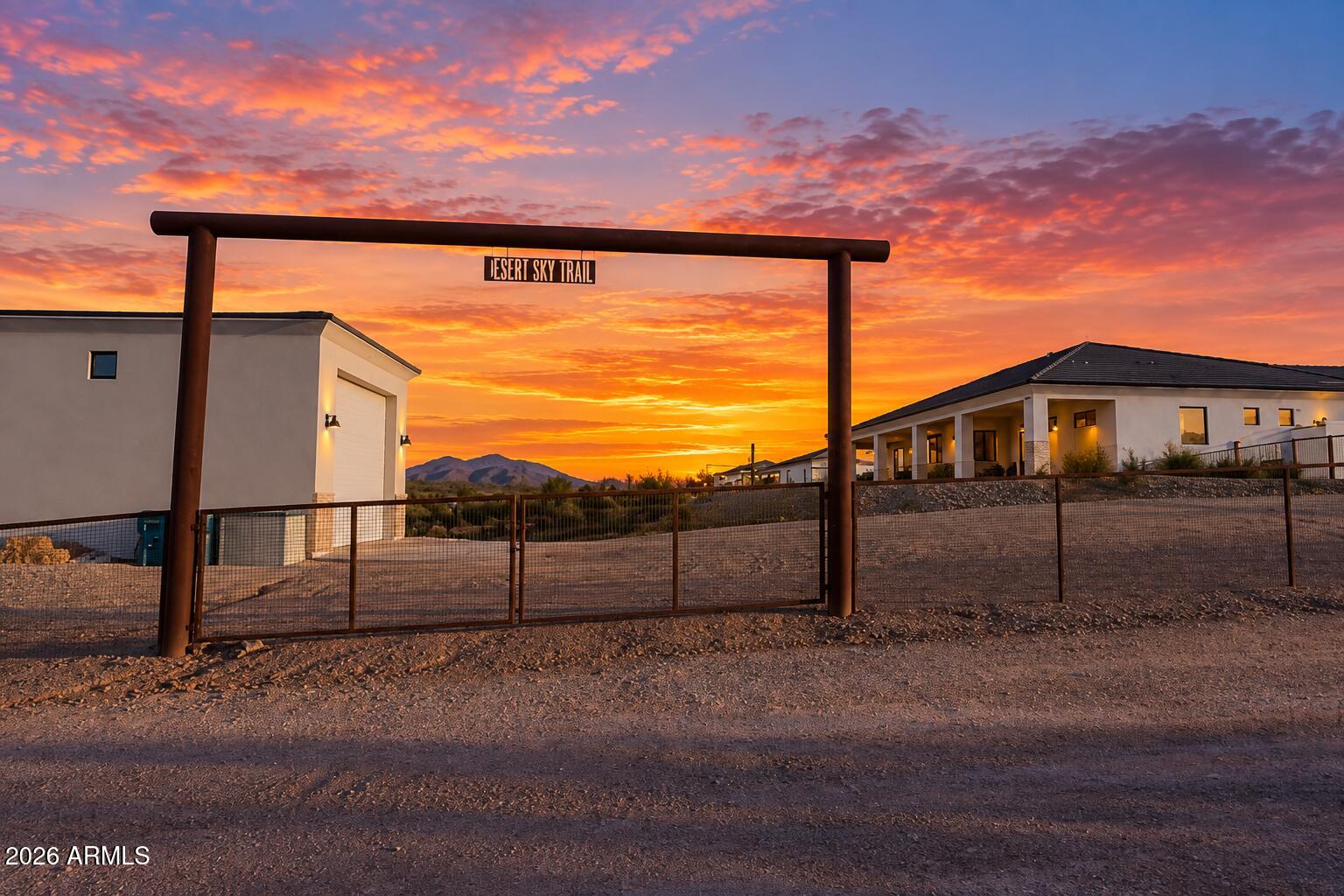 28108 N DESERT SKY Trail
