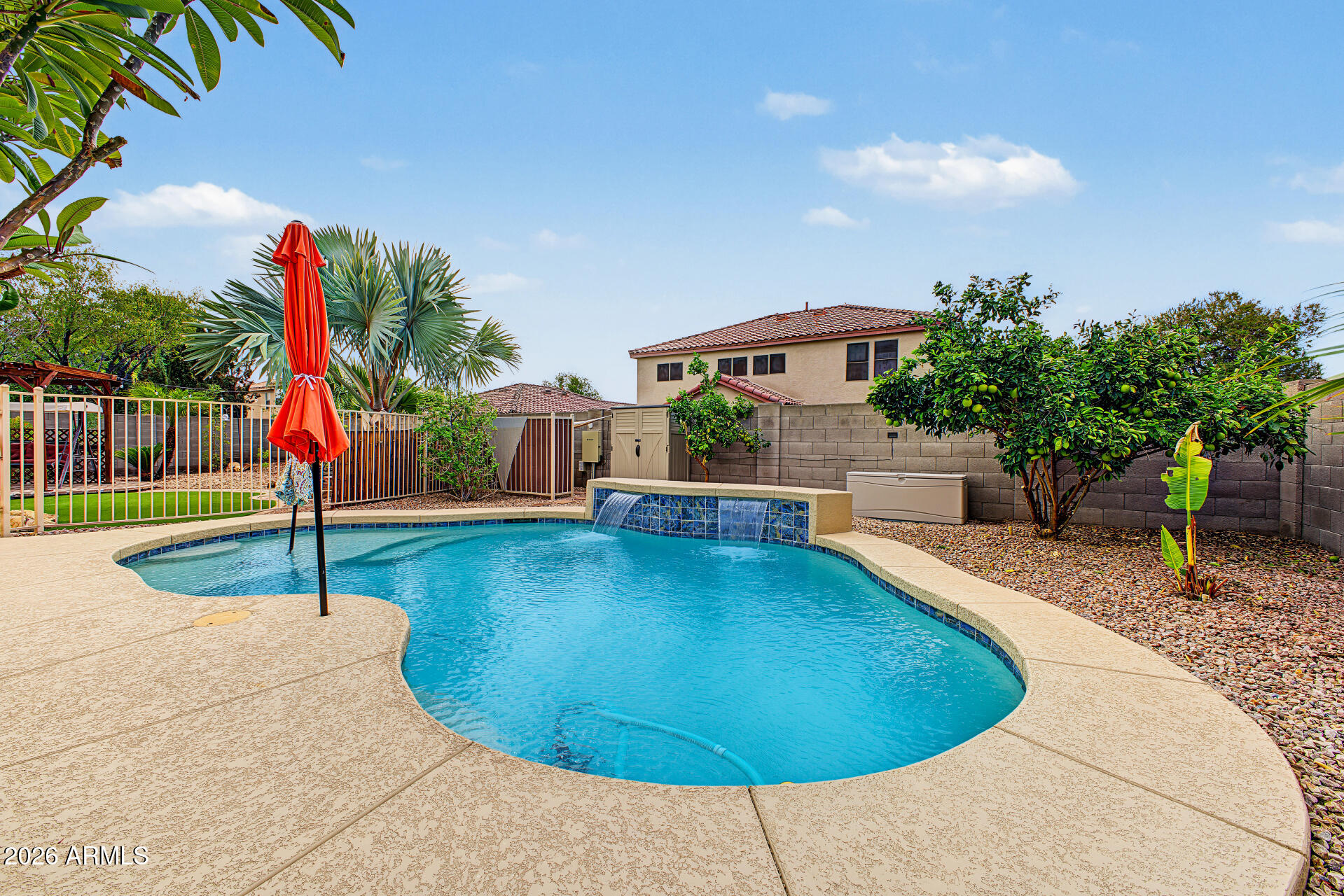2141 E FLINTLOCK Way