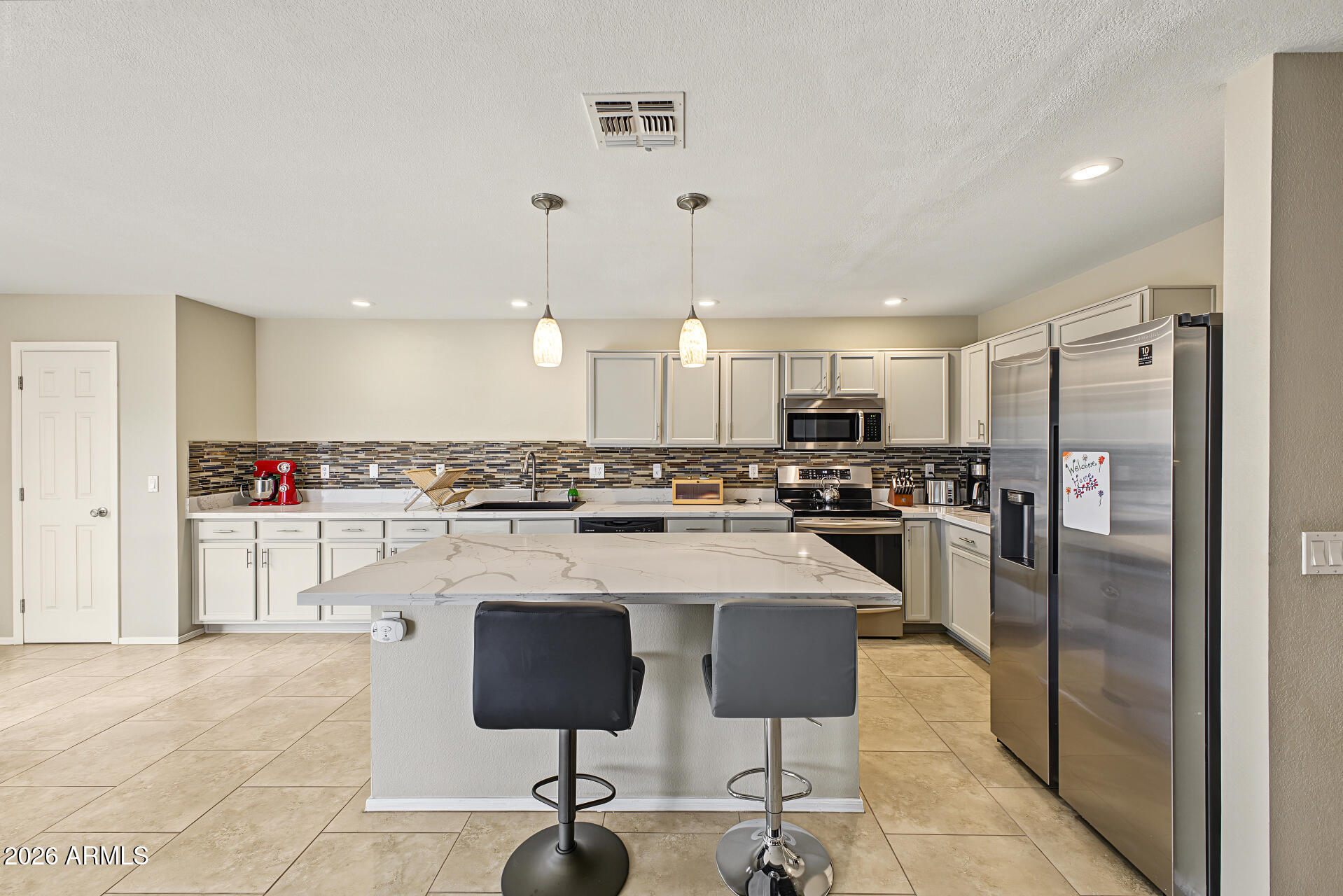 2141 E FLINTLOCK Way