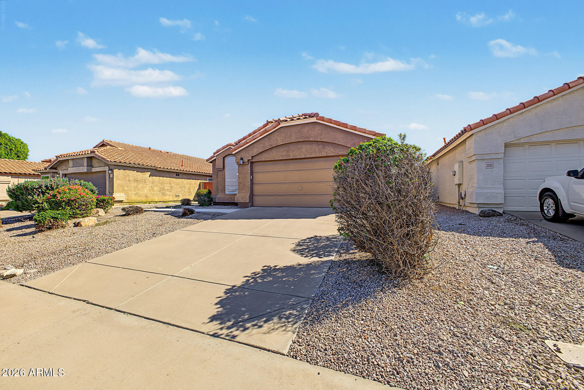 2029 S AVOCA