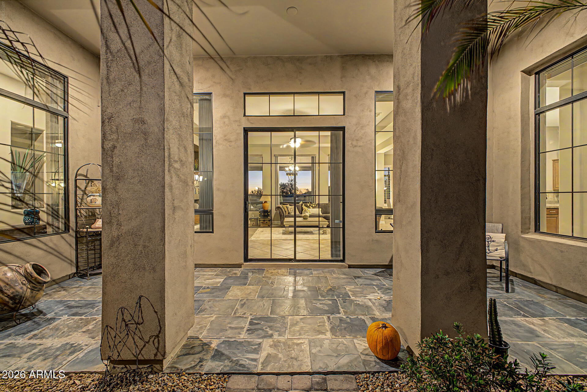 2554 N TAMBOR
