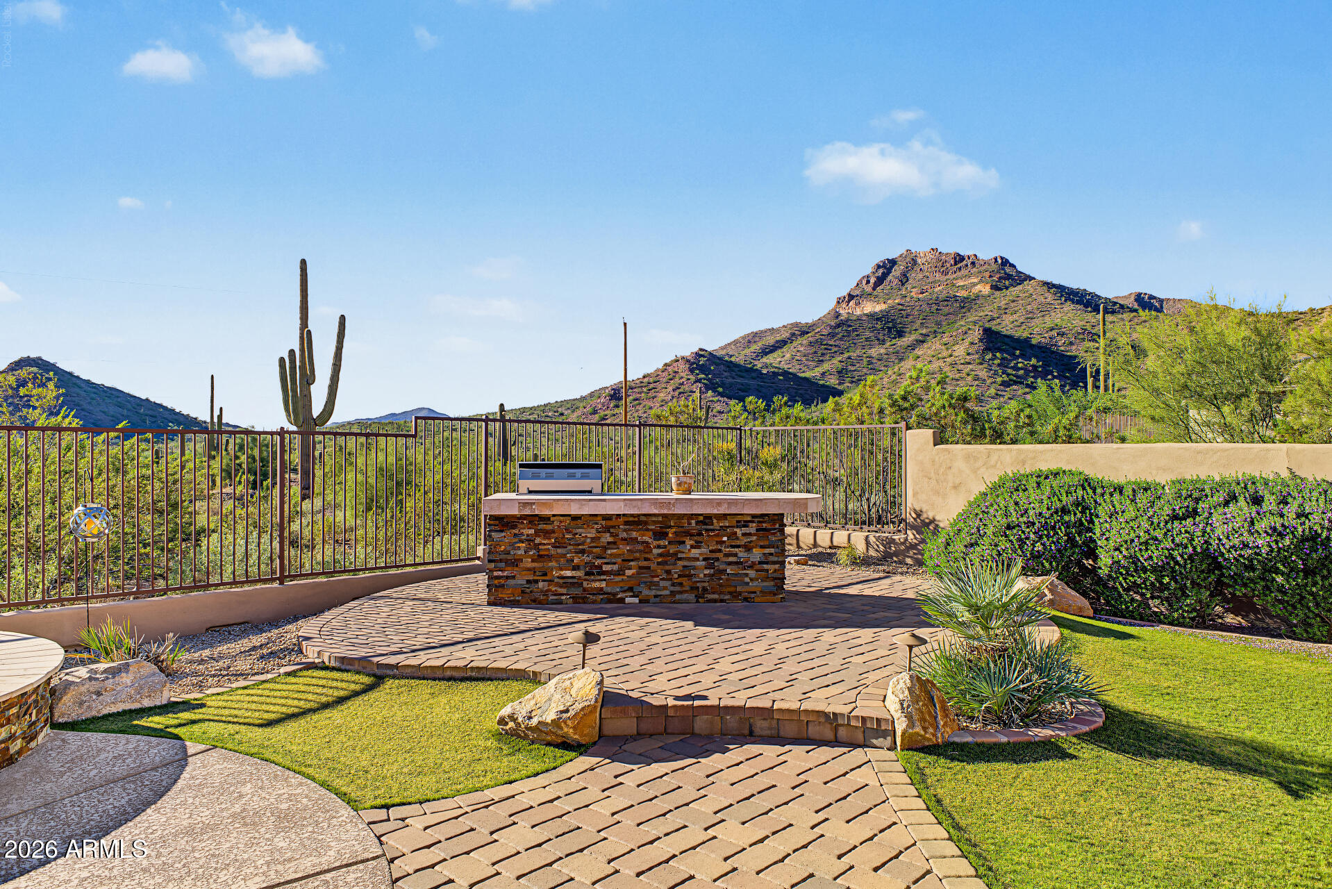 2554 N TAMBOR