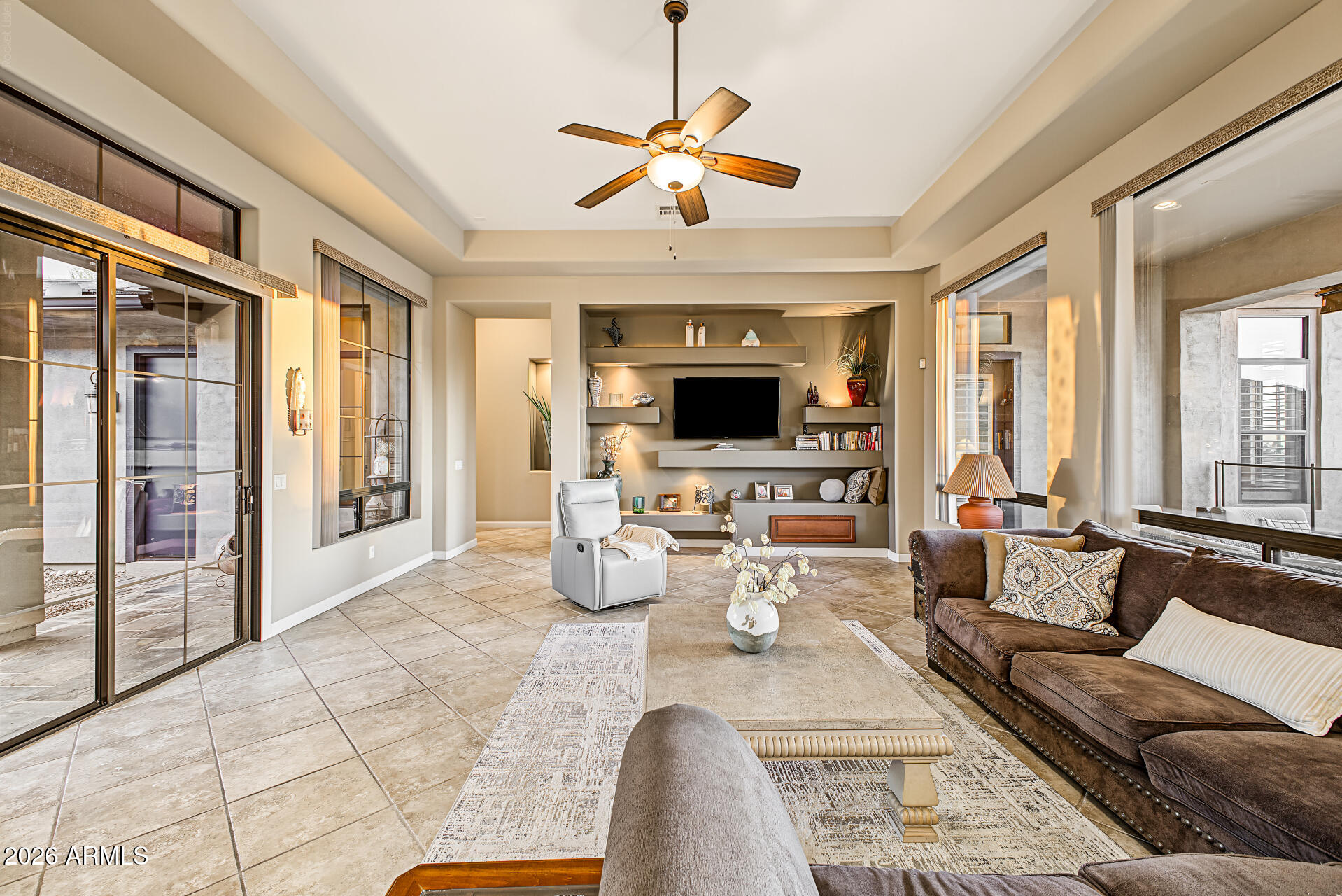 2554 N TAMBOR