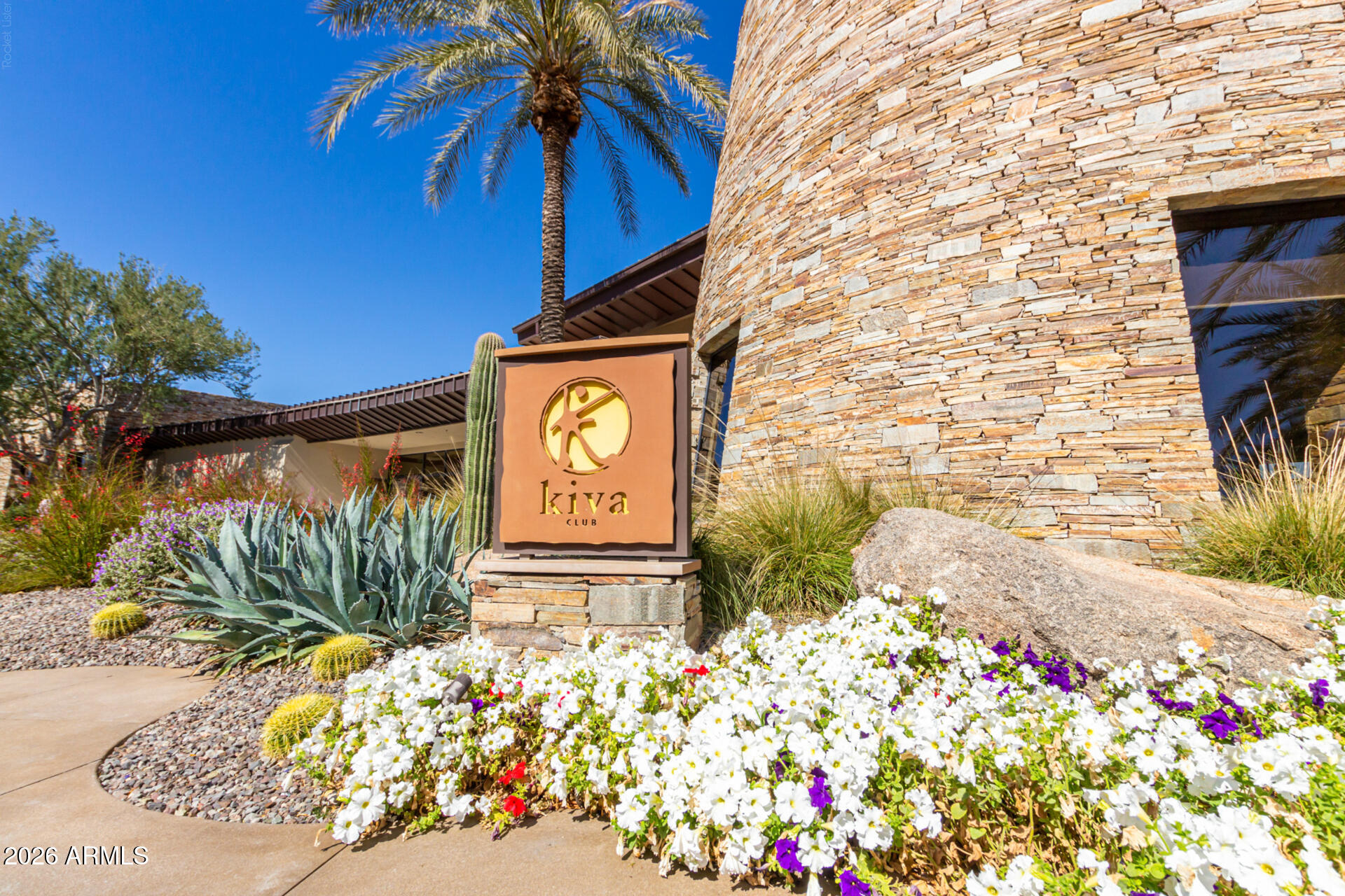 13036 W FETLOCK Trail