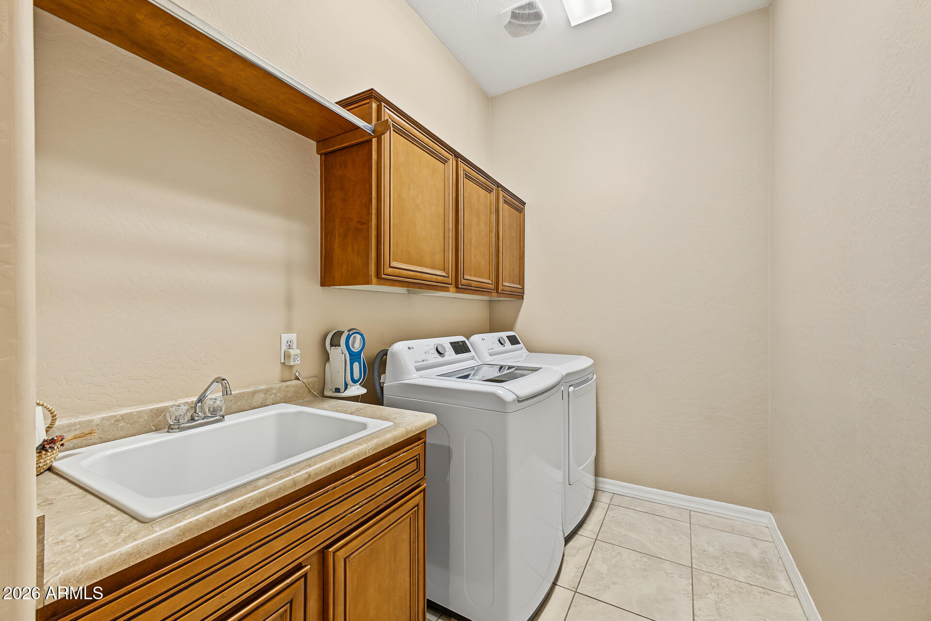 13036 W FETLOCK Trail