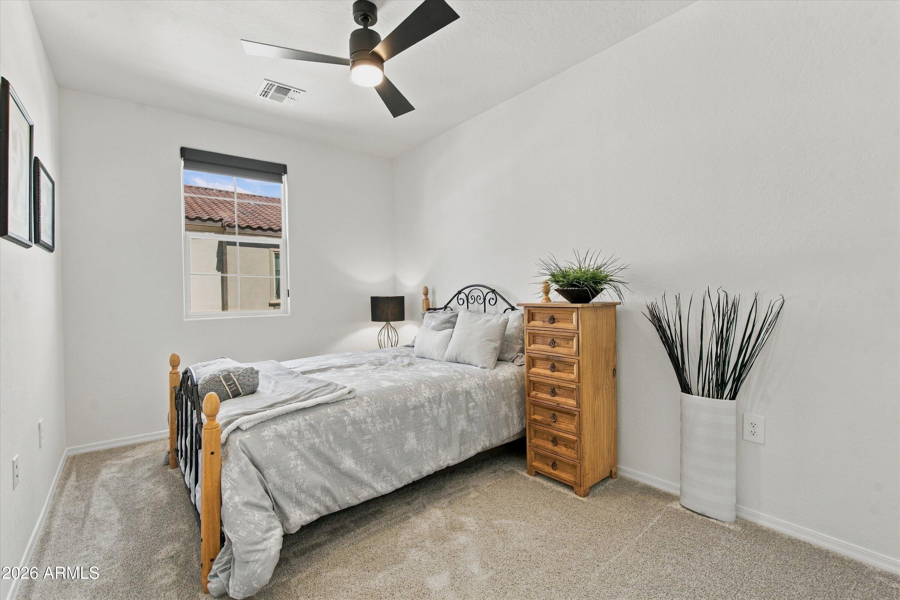 1821 E BERNIE Lane 104