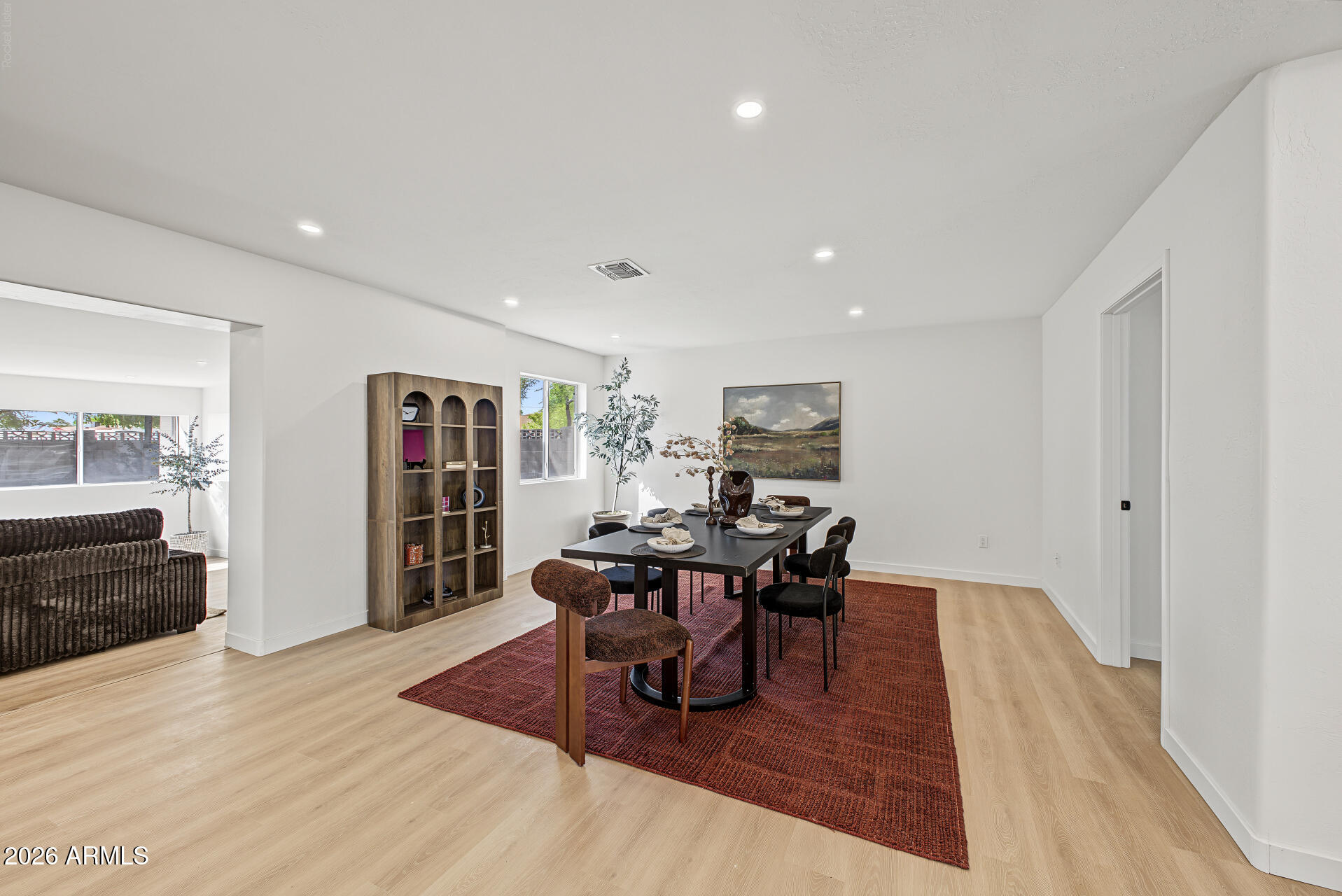 1920 N MILLER Road