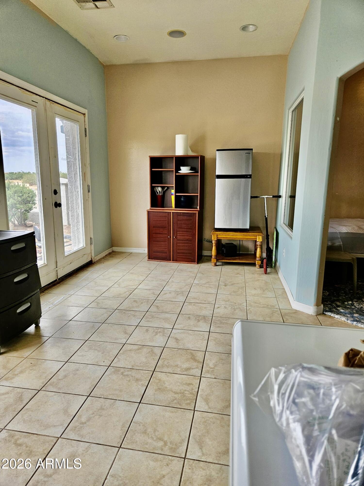 12527 W DIAZ Drive