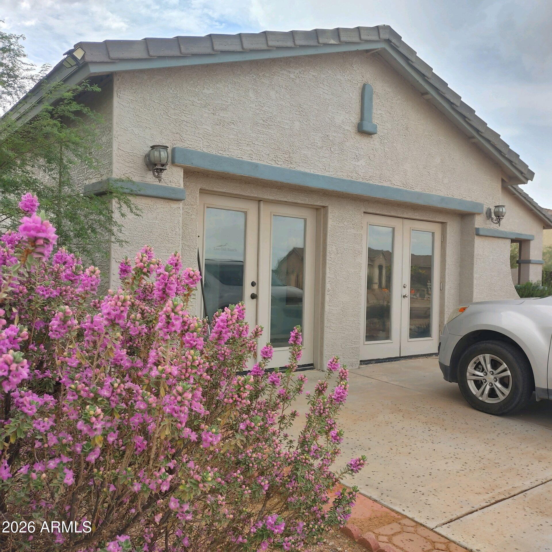 12527 W DIAZ Drive