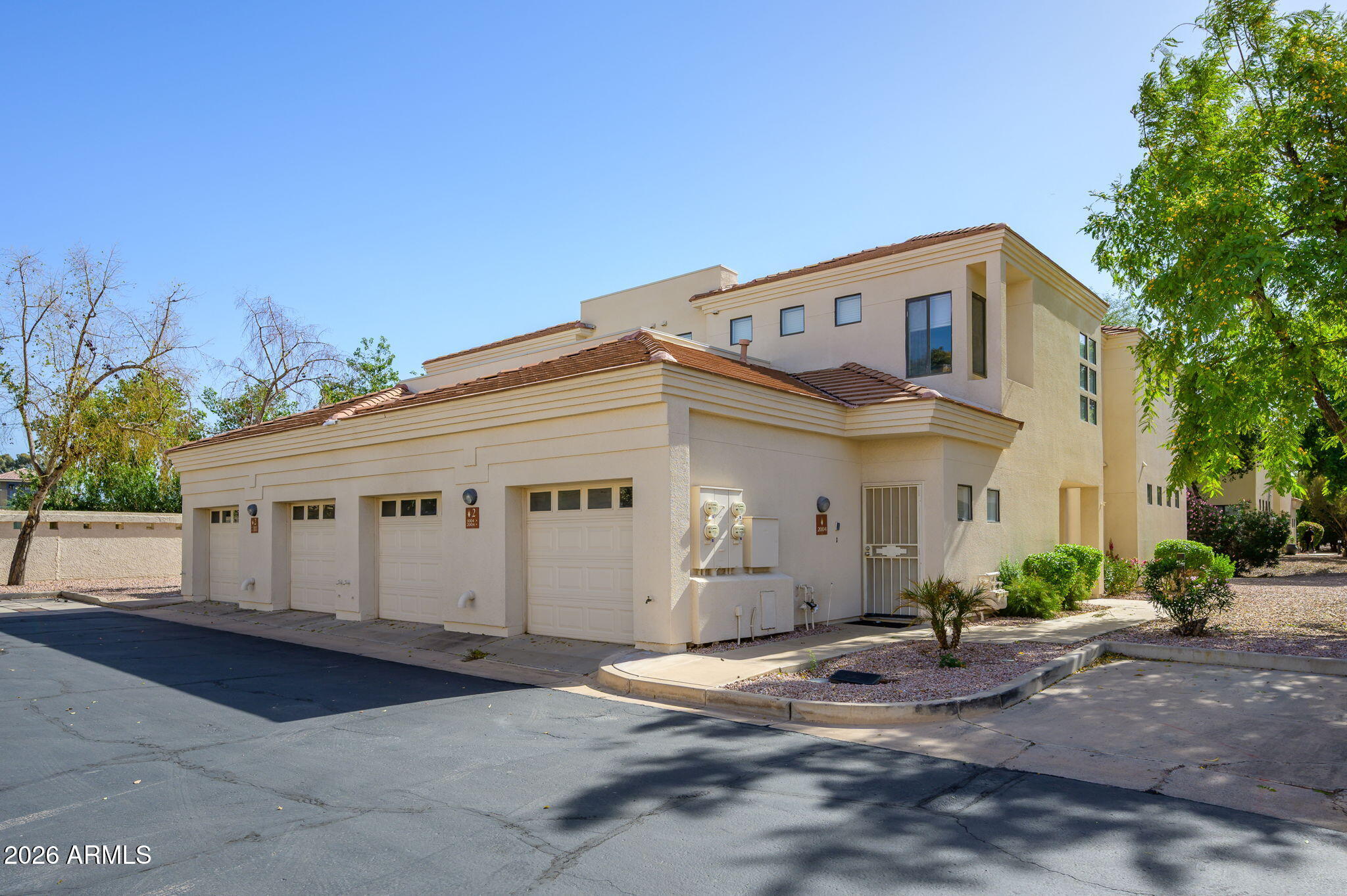 8270 N HAYDEN Road 1004