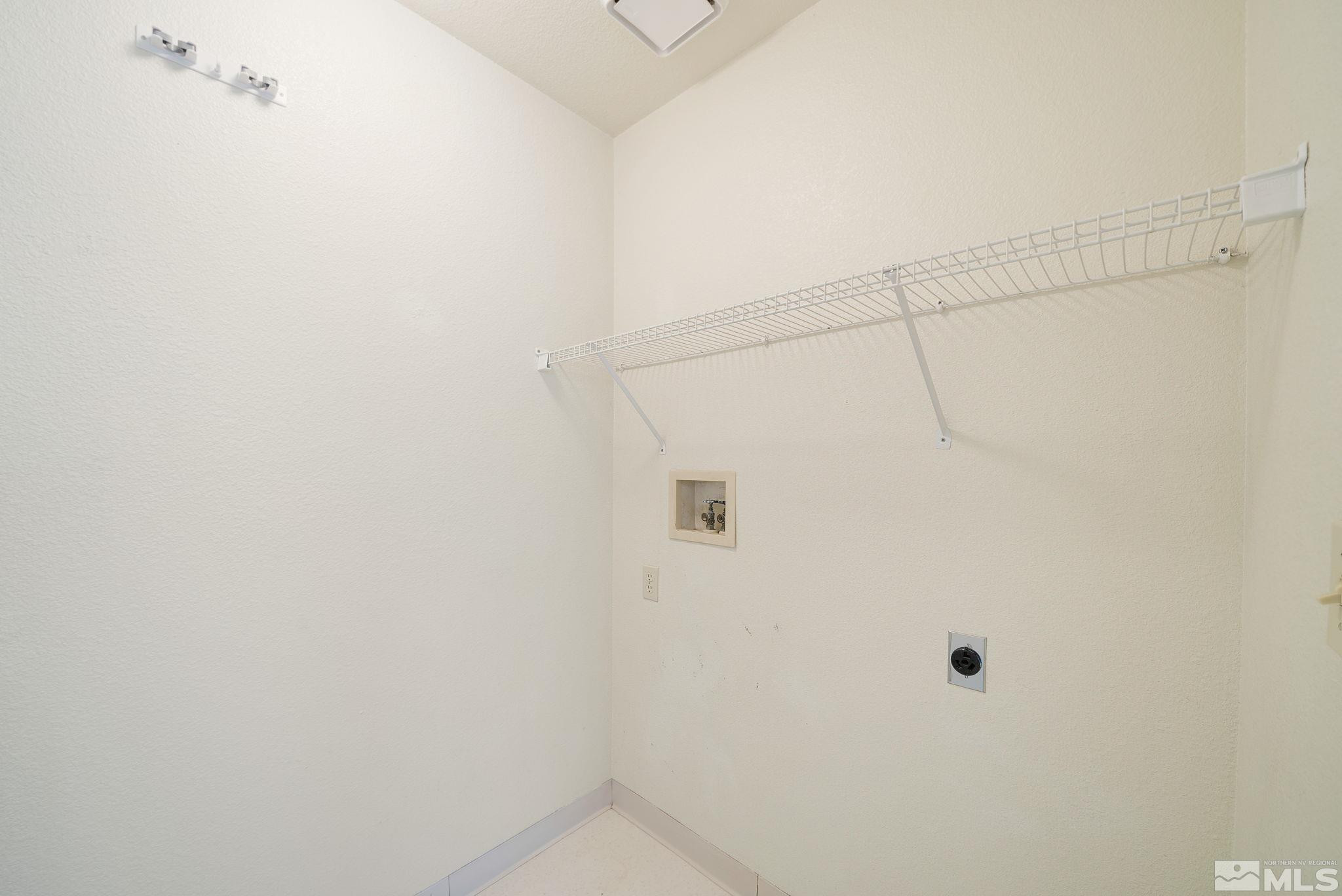 1096 Alyssum Court