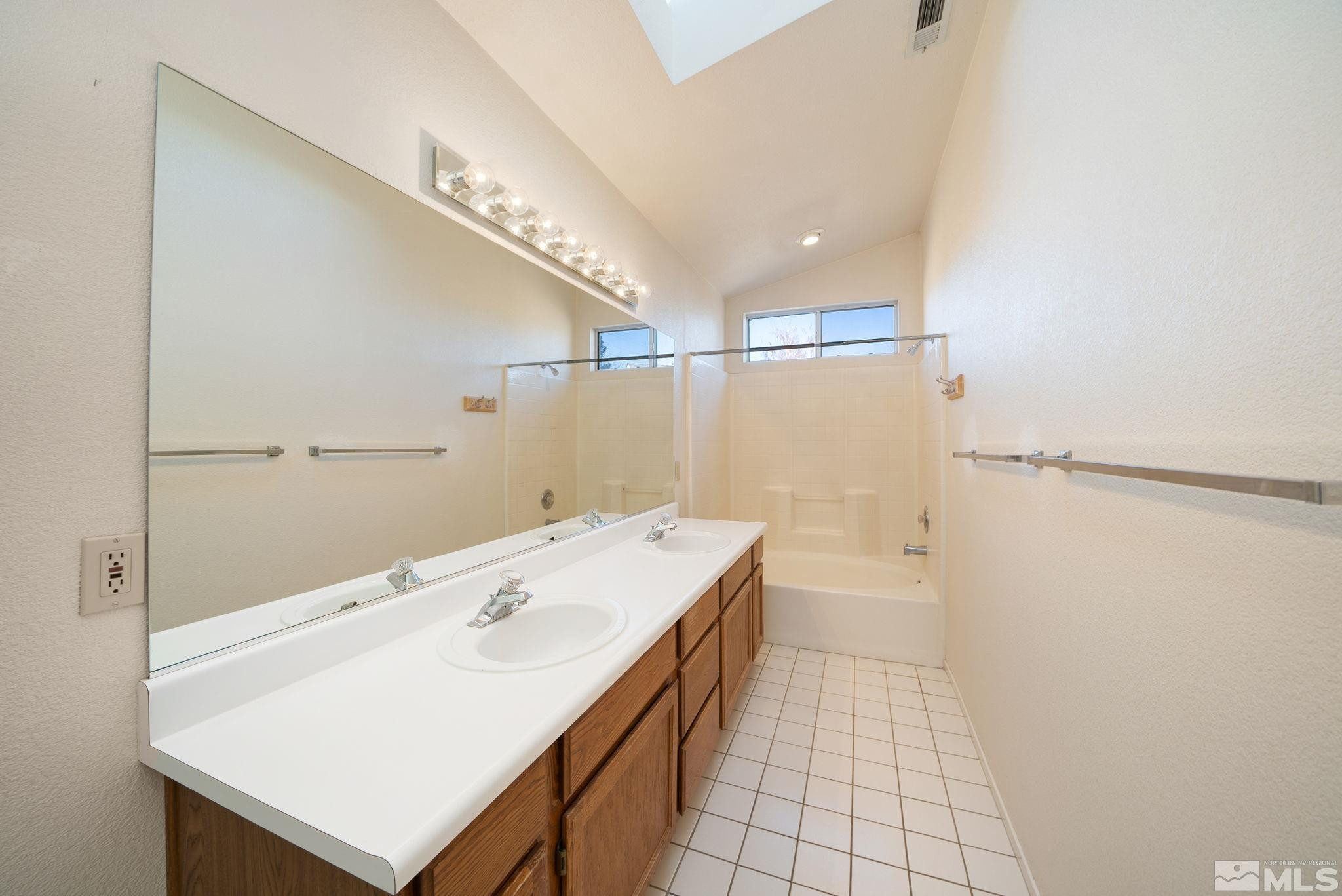 1096 Alyssum Court