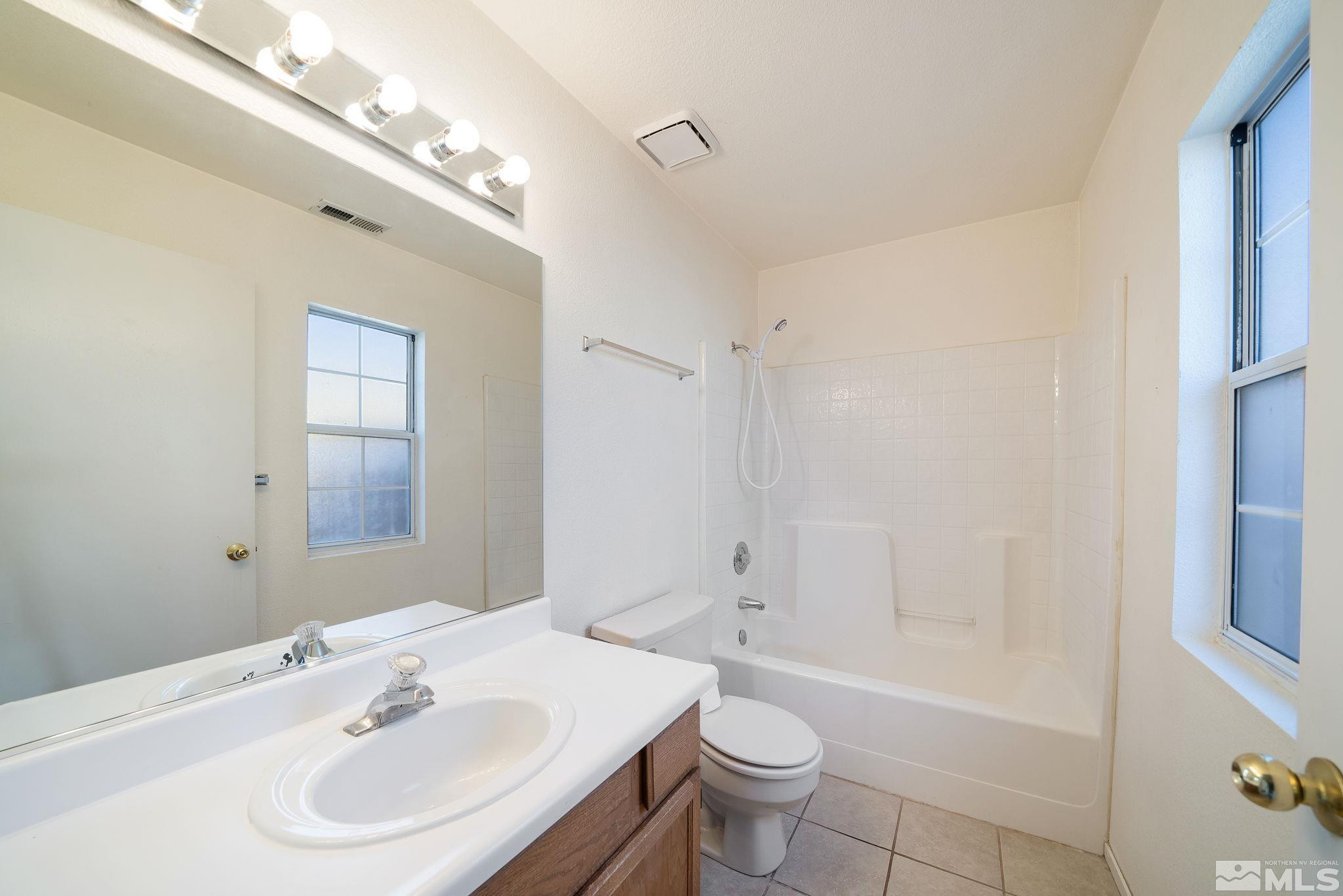 1096 Alyssum Court