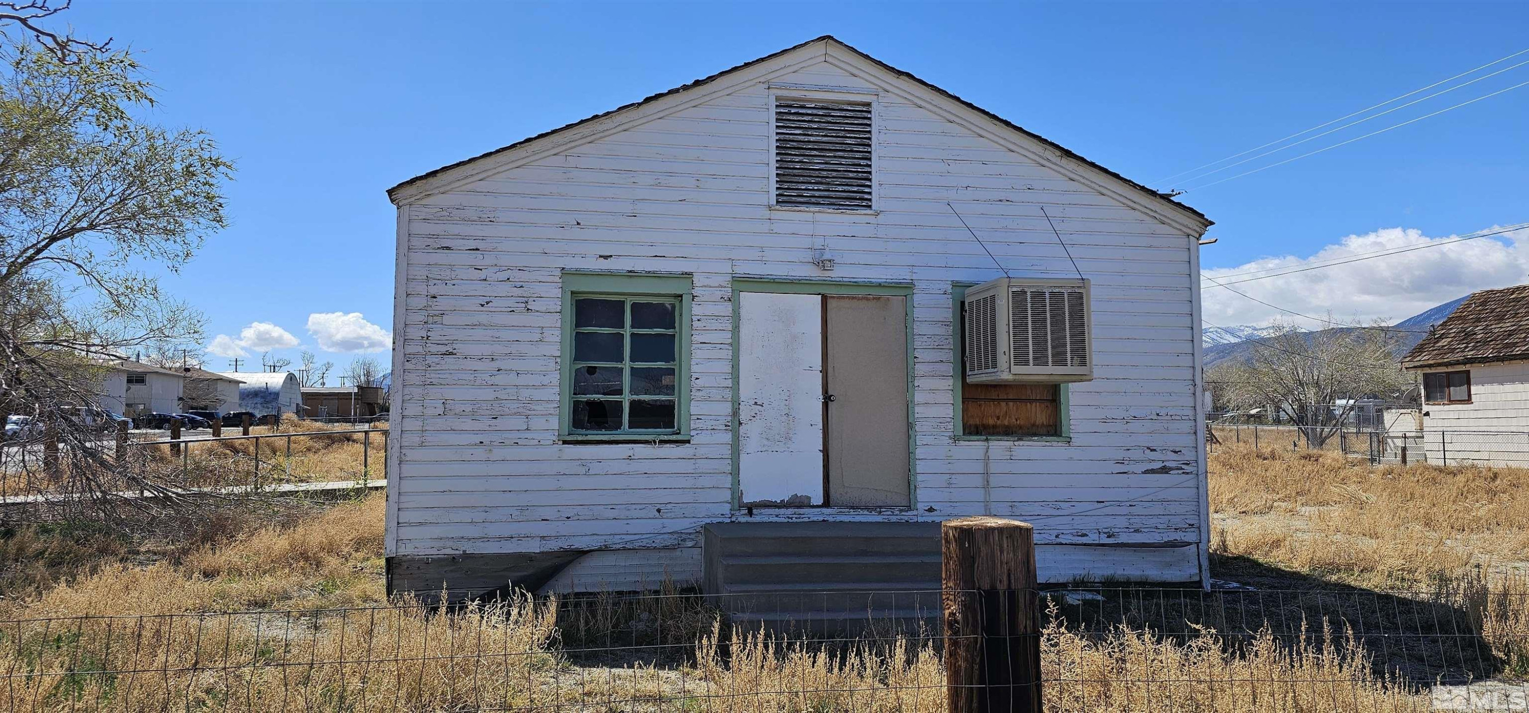 682 C Street