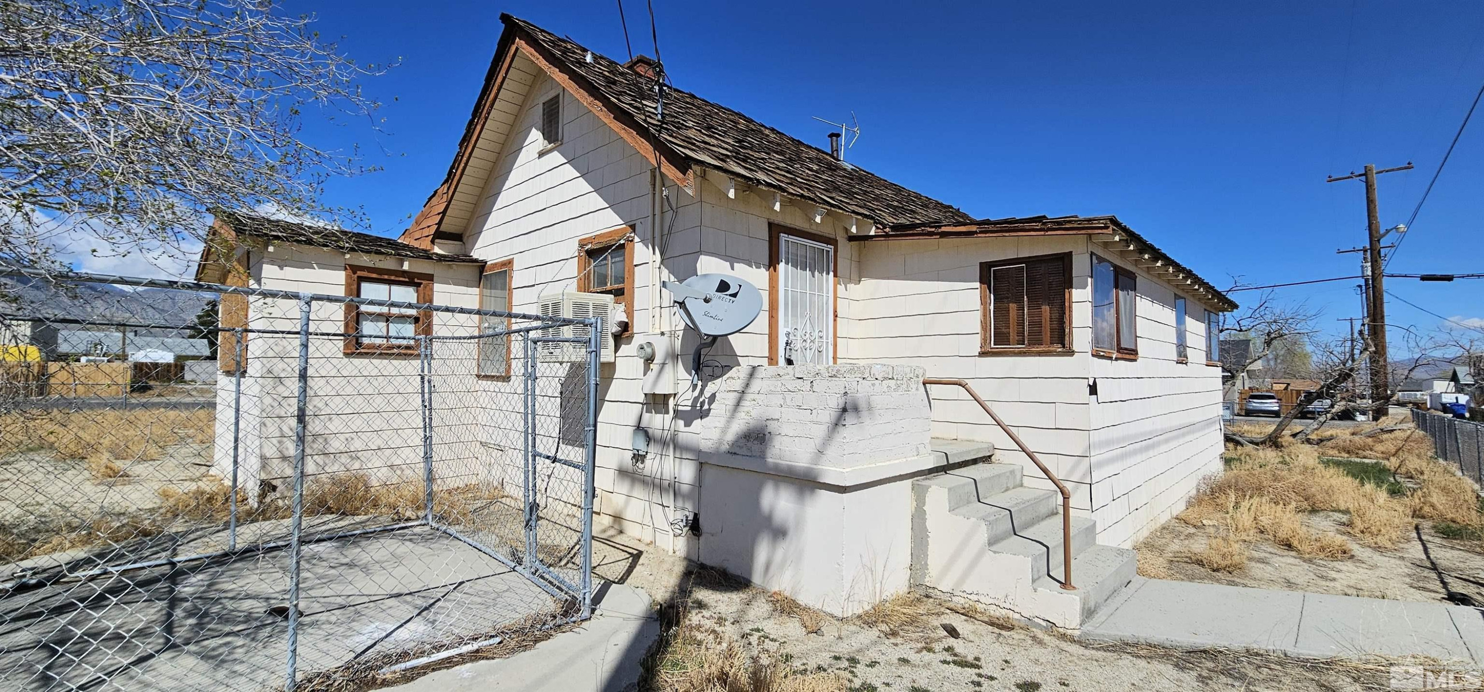 682 C Street