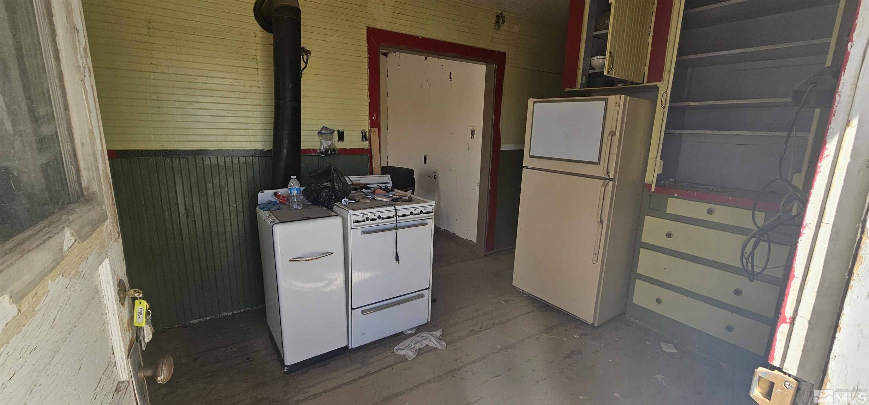 682 C Street