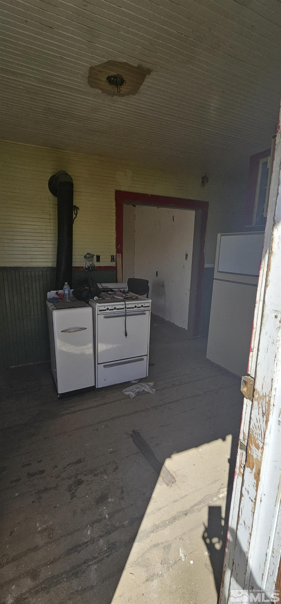 682 C Street