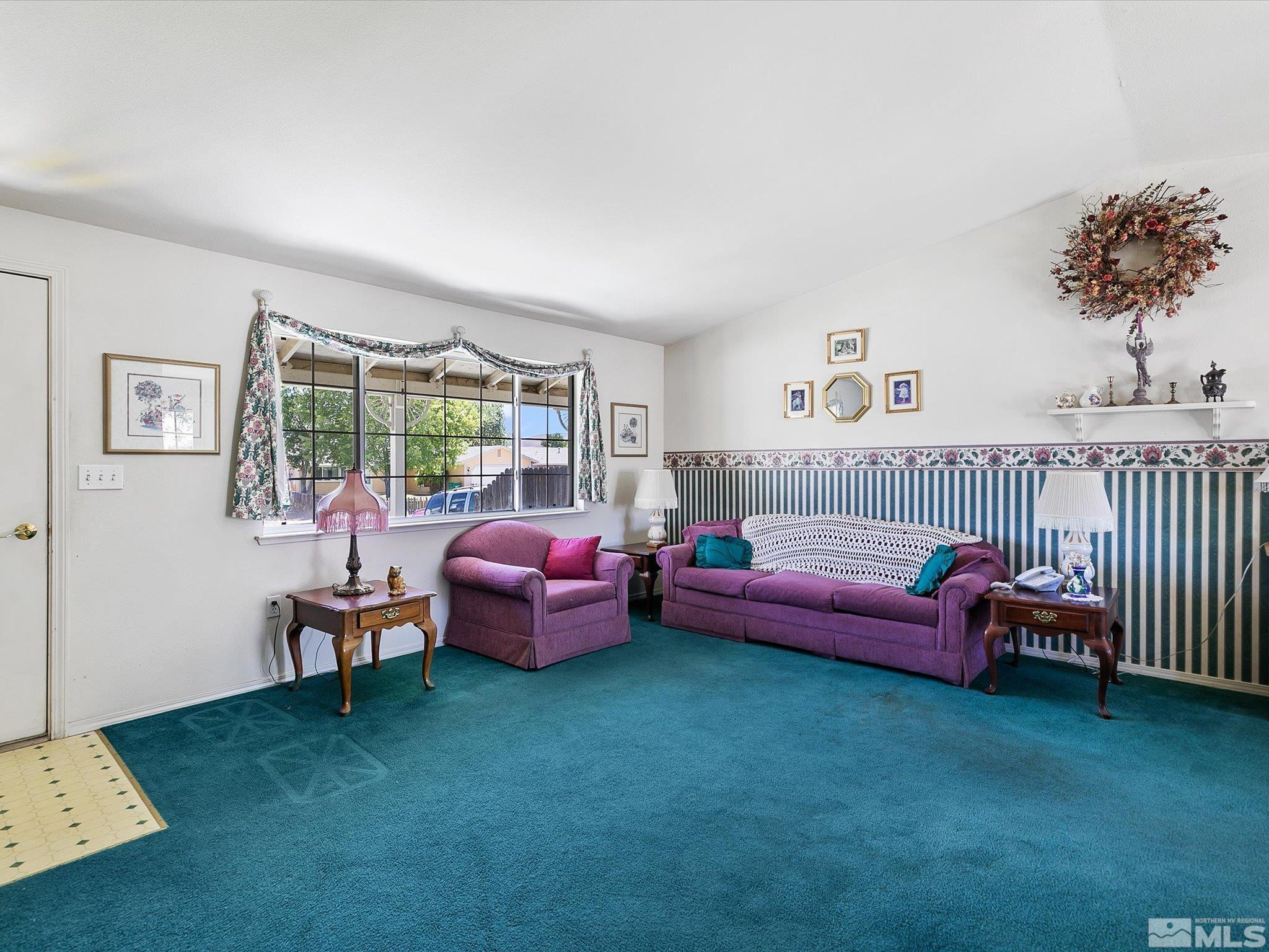 569 Yellow Jacket Road