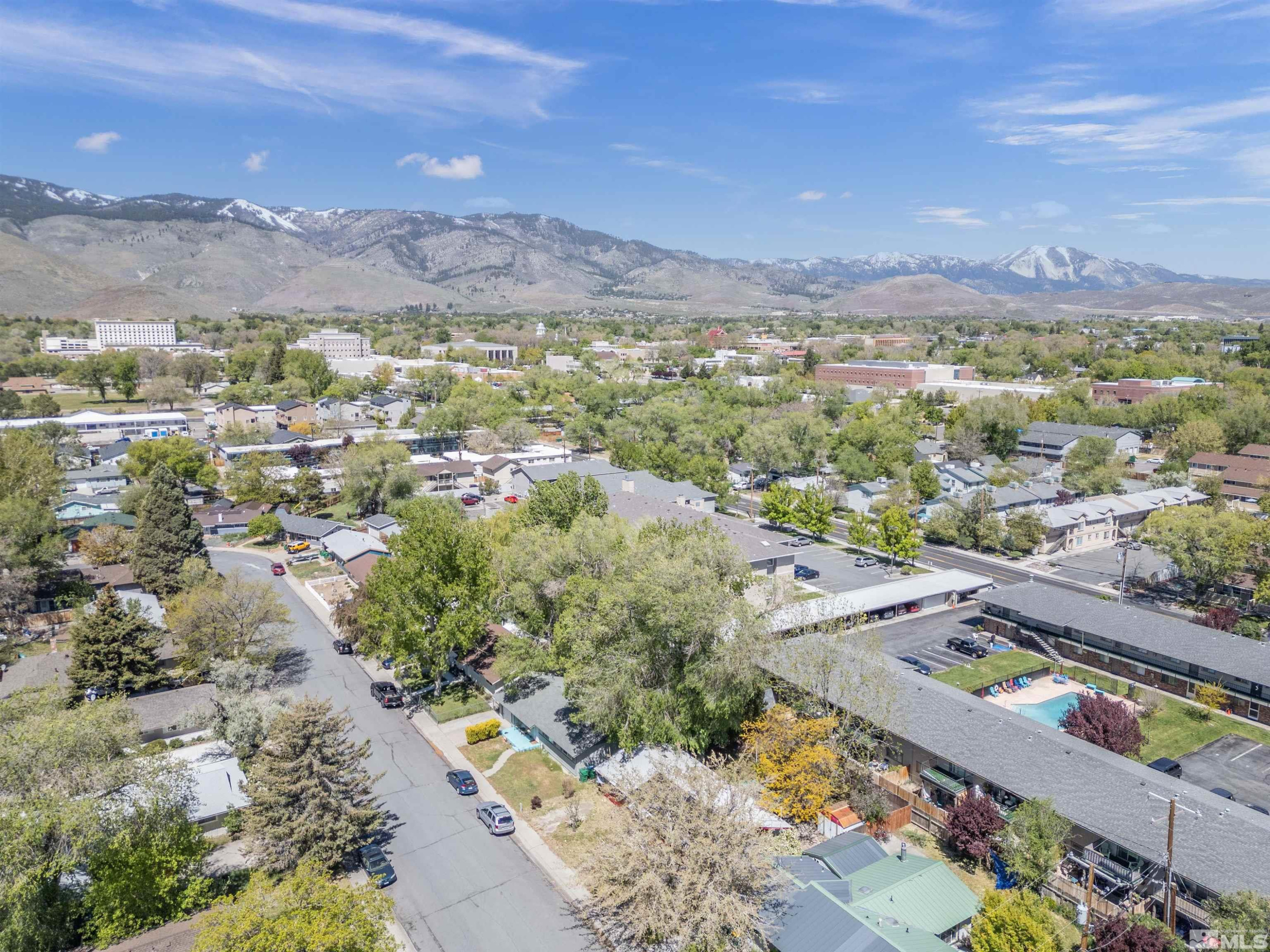 1116 Tamarisk Street